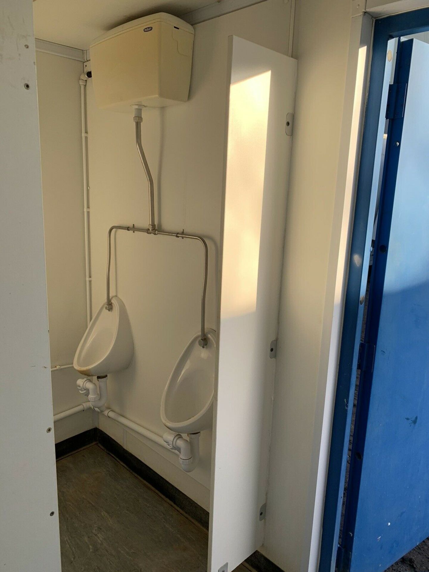 Portable Toilet Block Site Loo Container - Image 6 of 8