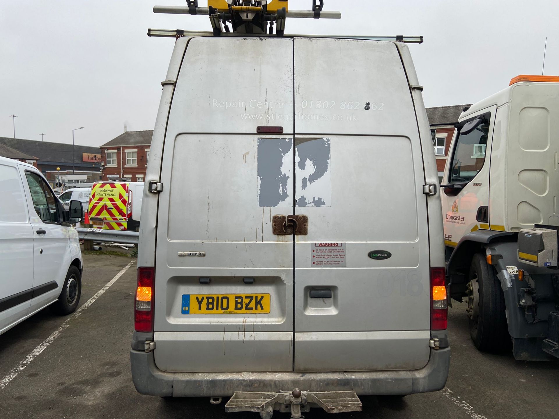 Ford transit 115 T350L RWD 2010 - Image 3 of 17