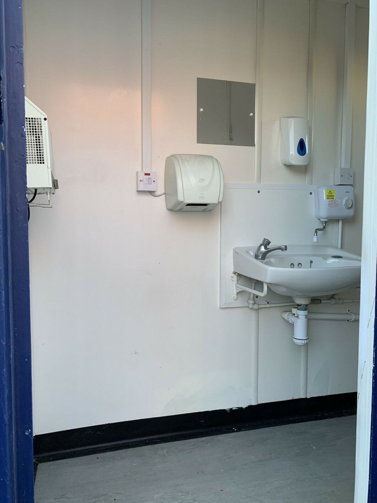 Portable Toilet Block Site Loo Anti Vandal Steel C - Image 10 of 11