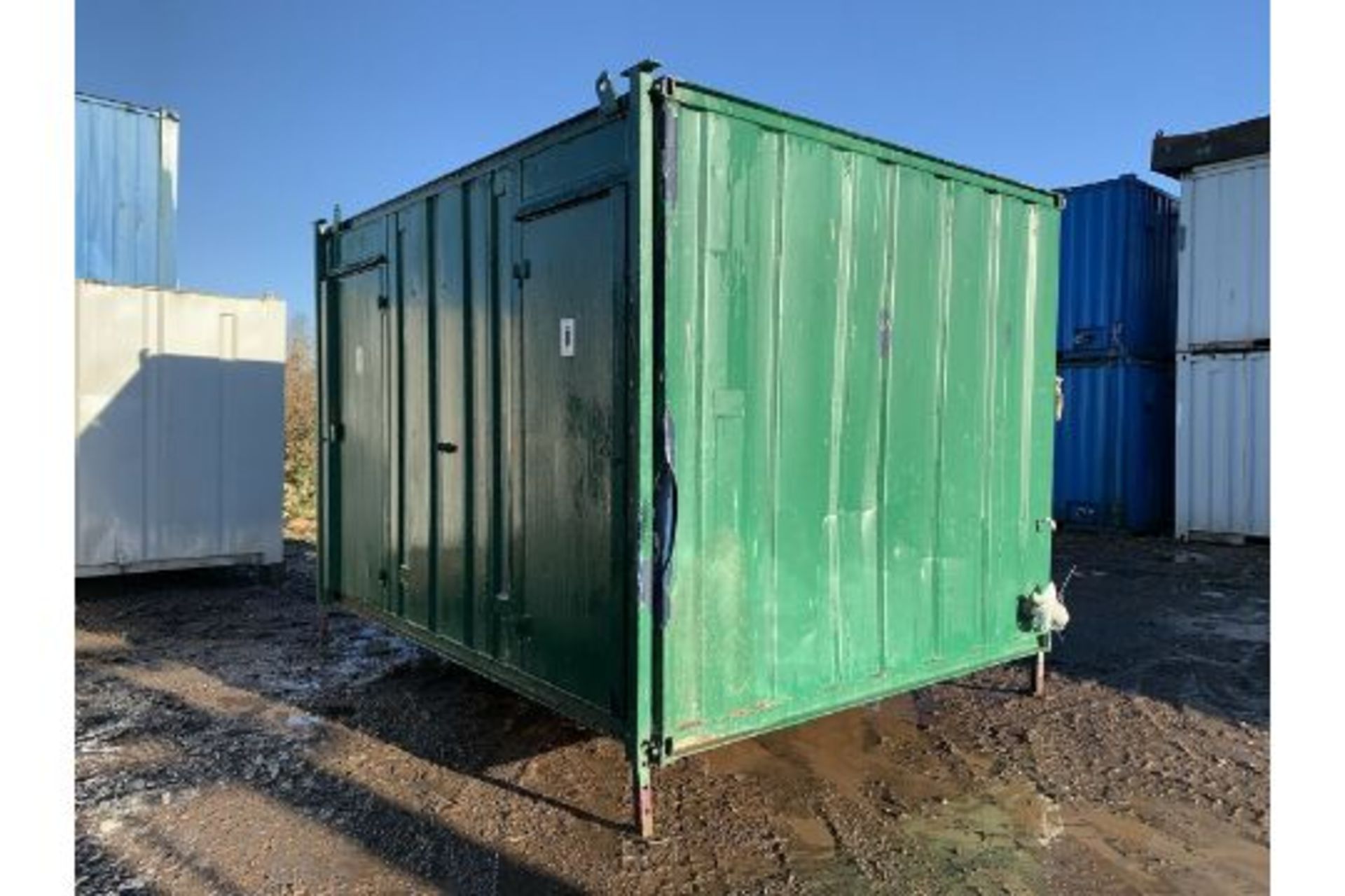 Portable Toilet Block Steel Site Loo 2 + 1 - Image 3 of 11