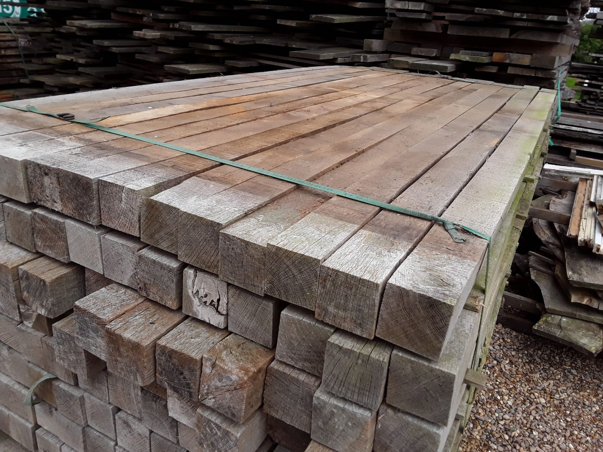 100x hardwood air dried timber sawn rustic English oak posts - Image 8 of 9