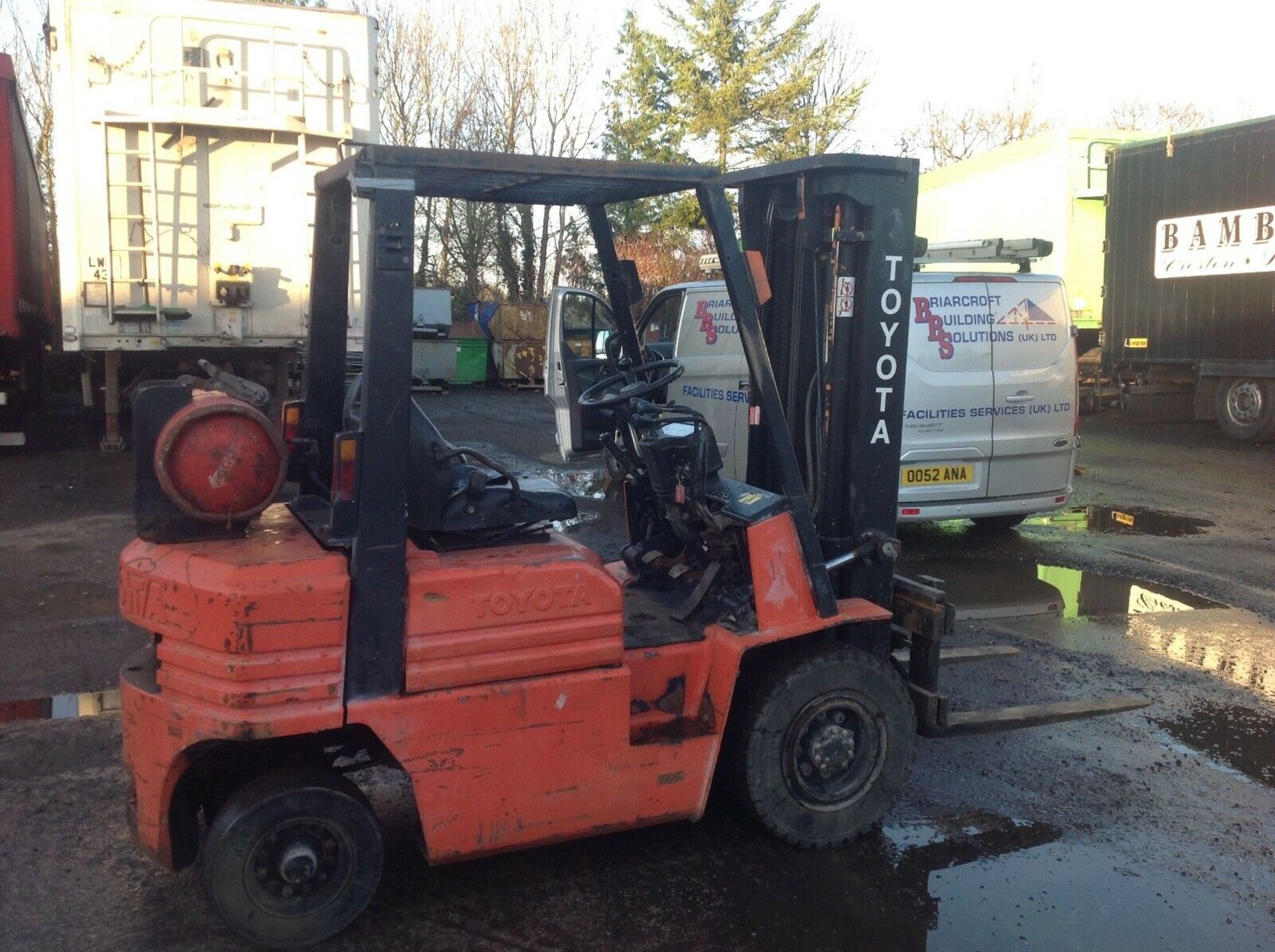 Toyota 2.0 ton gas forklift - Image 3 of 5