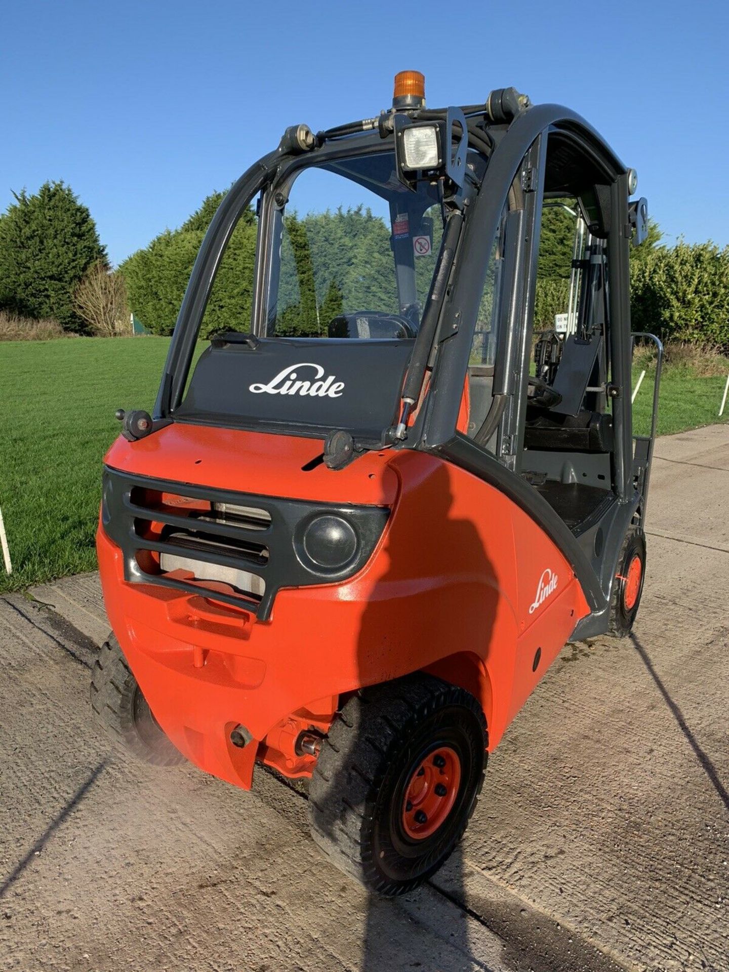 Linde H25 Gas Container Spec Forklift - Image 4 of 6