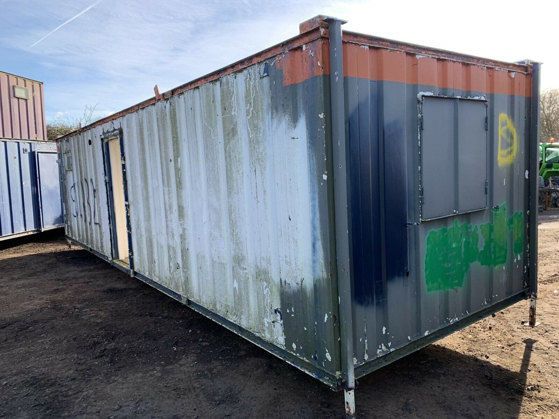 32ft Portable Toilet Block Drying Room Office Site Cabin Container - Image 3 of 11