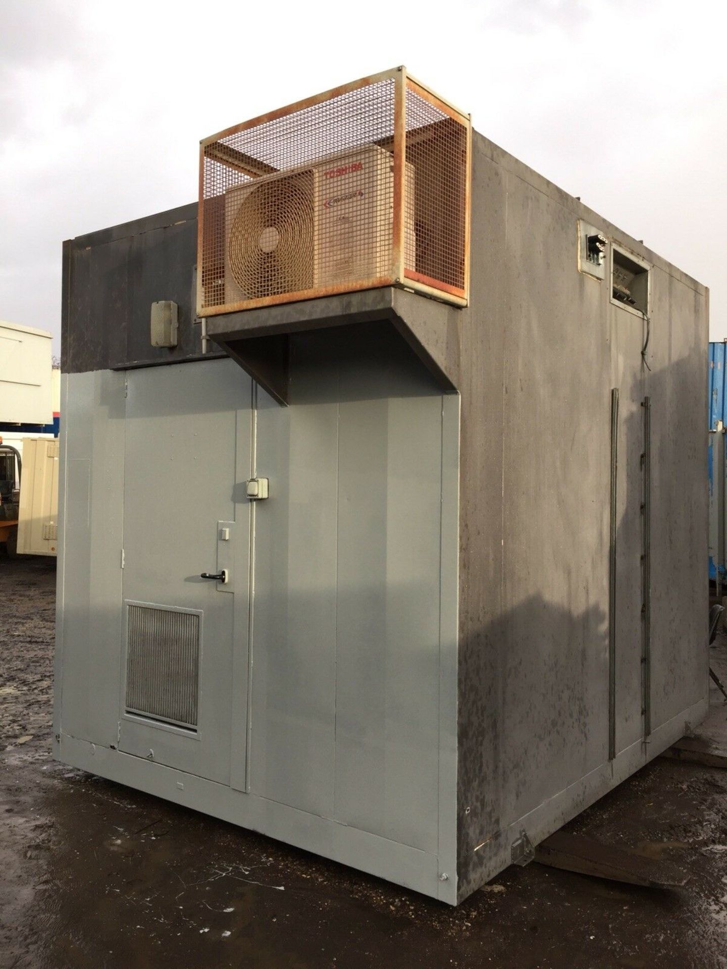 12ft Storage Container Site Office Portable Cabin With Air Conditioning Store - Image 8 of 11