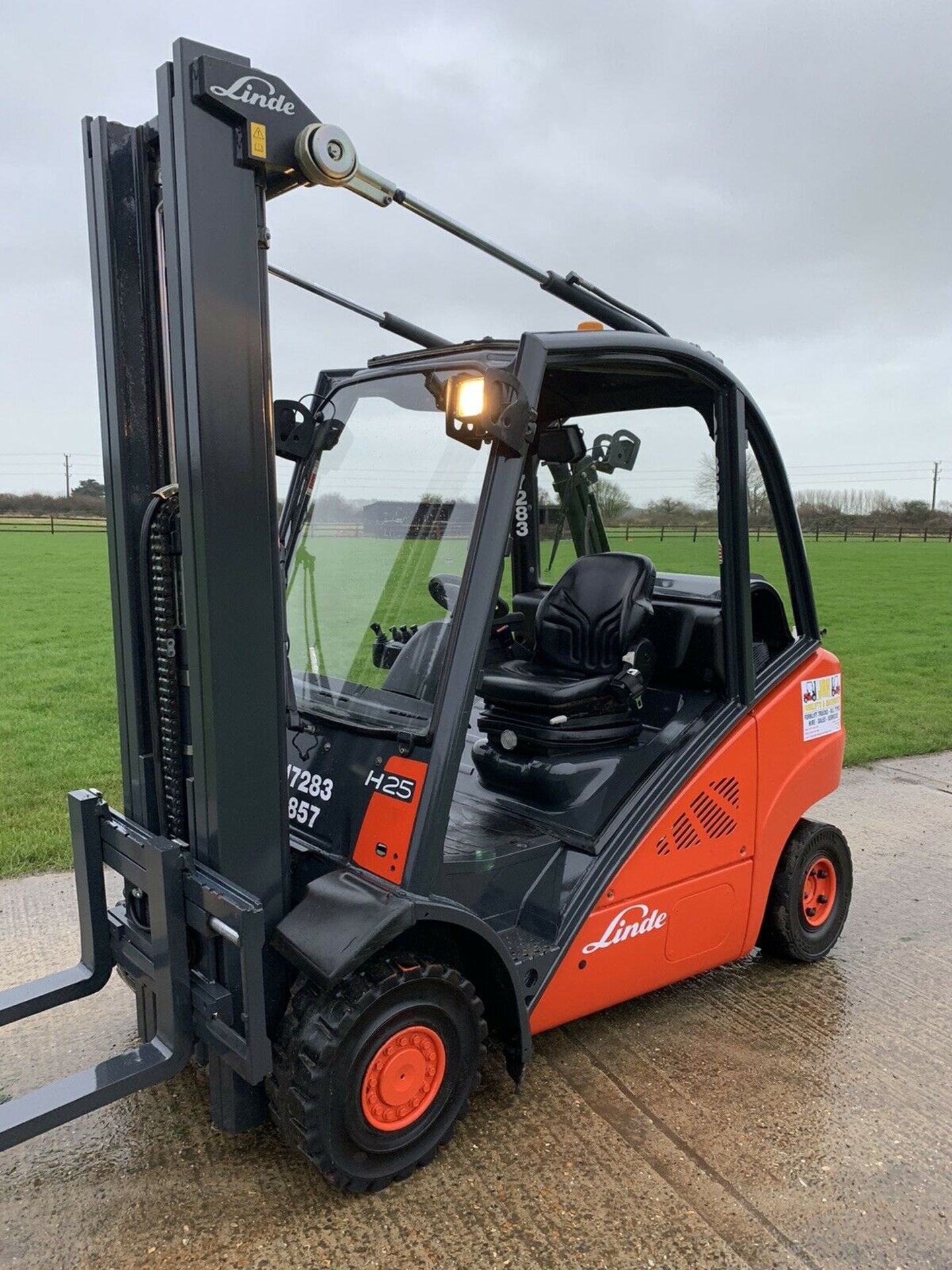 Linde H25 Gas Forklift