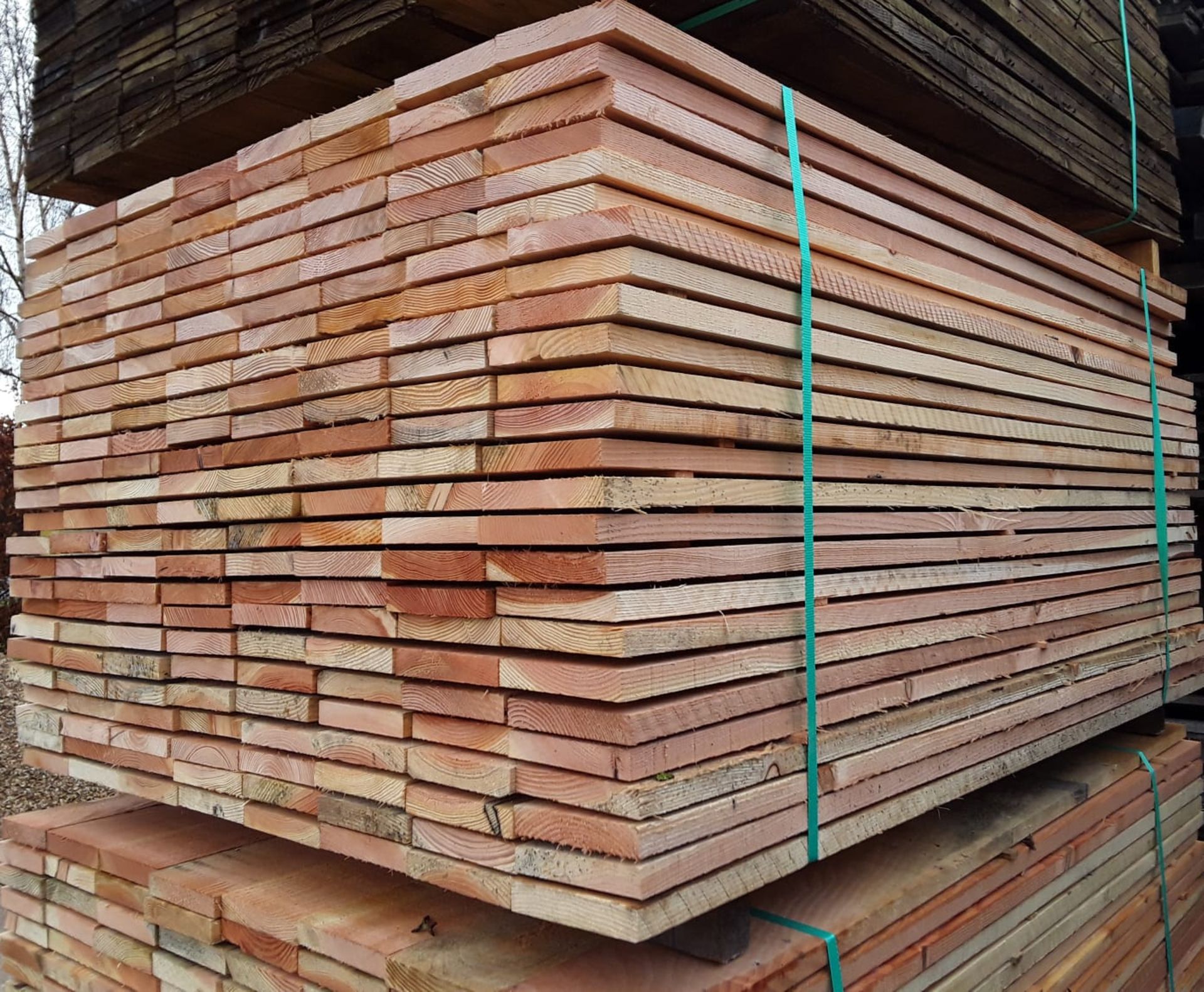 100x Softwood Unseasoned Sawn Mixed Larch / Douglas Fir Boards / Planks / Cladding