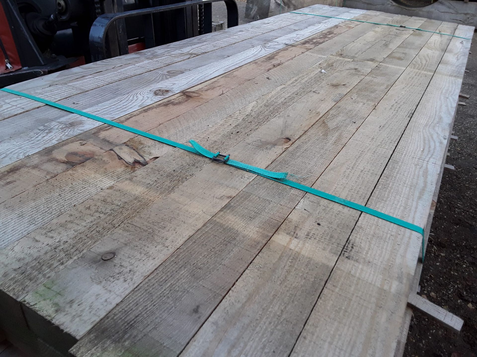 50x Softwood Sawn Untreated Larch & Douglas Fir Rails / Fence Rails - Image 4 of 8