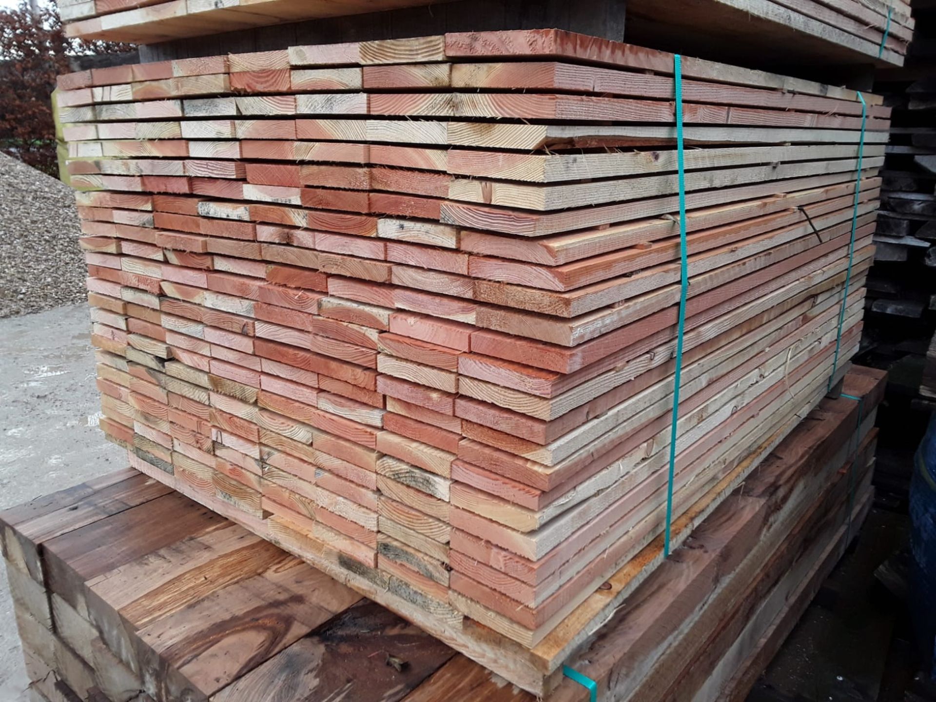 100x Softwood Unseasoned Sawn Mixed Larch / Douglas Fir Boards / Planks / Cladding - Image 4 of 12