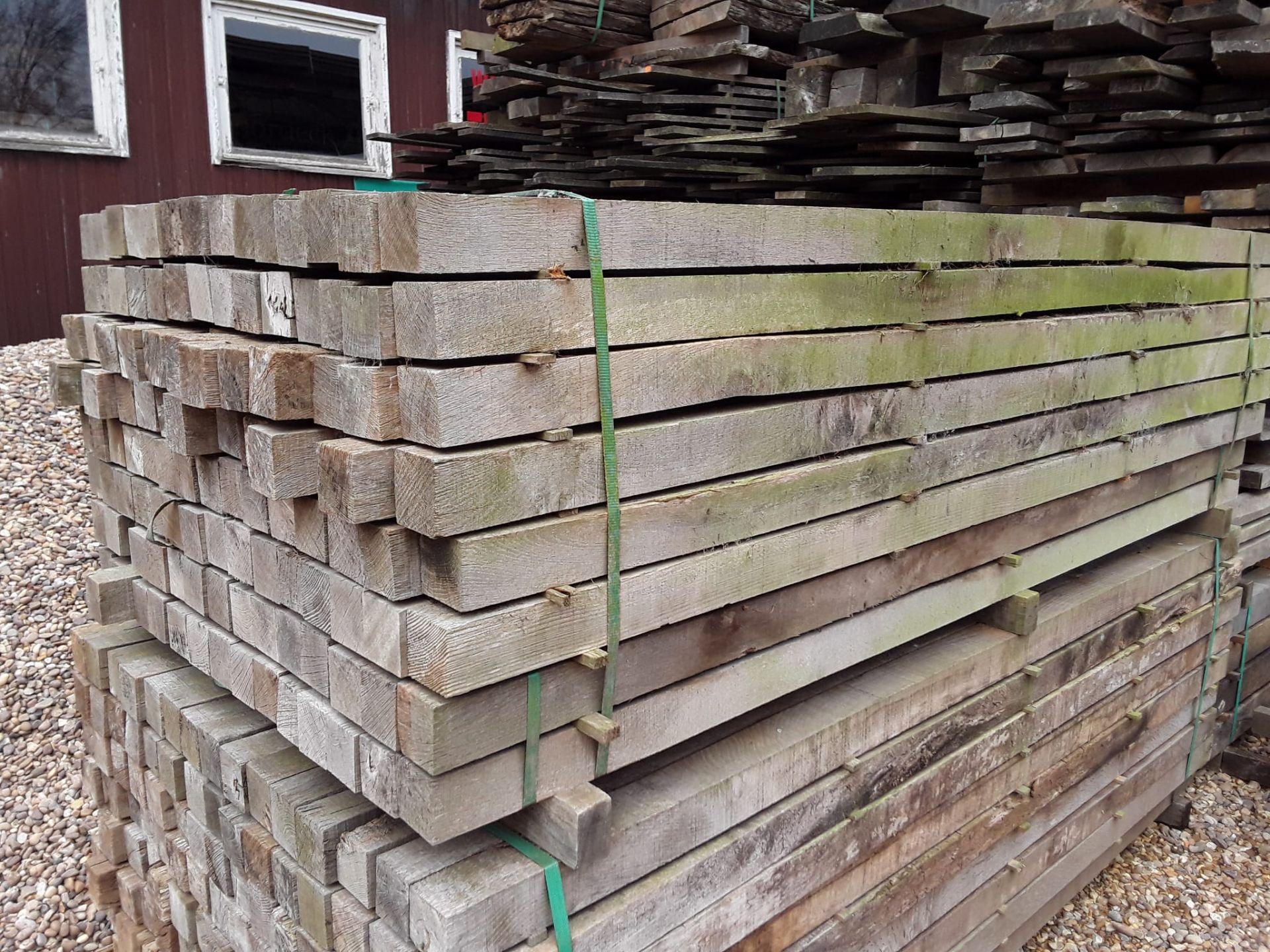 100x hardwood air dried timber sawn rustic English oak posts - Image 3 of 9