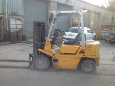 TCM 2.5 diesel forklift