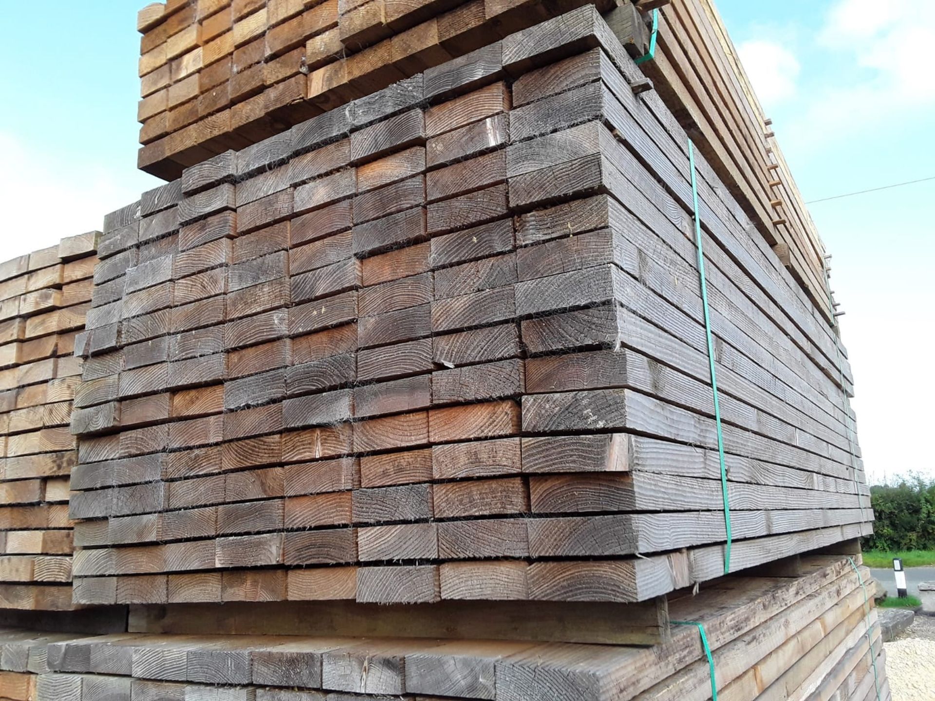 50x Softwood Sawn Untreated Larch & Douglas Fir Rails / Fence Rails