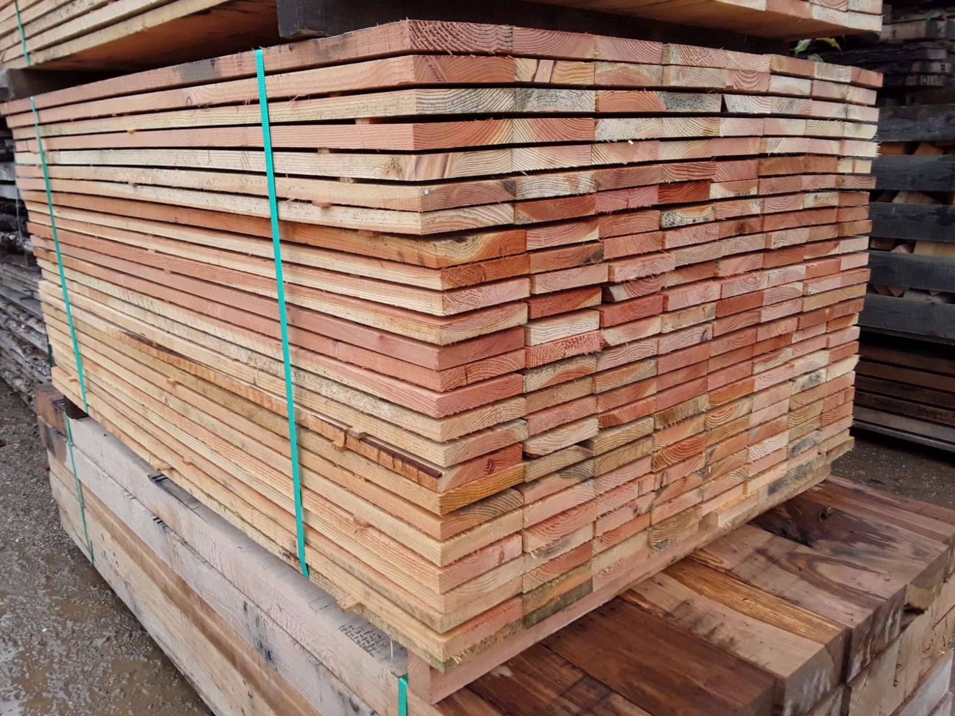 100x Softwood Unseasoned Sawn Mixed Larch / Douglas Fir Boards / Planks / Cladding - Image 8 of 12