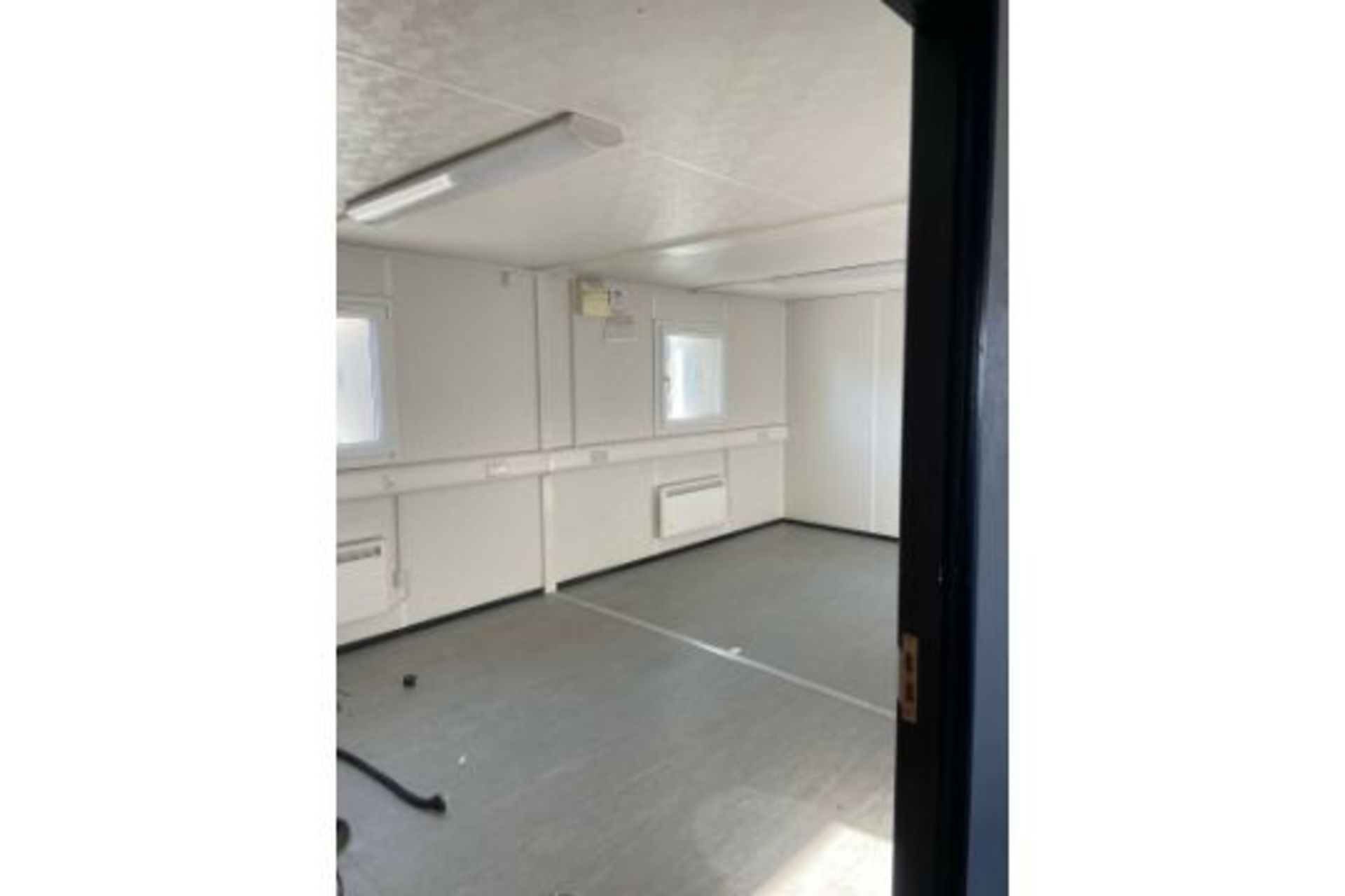 28ft x 70ft 7 Bay Modular Building Anti Vandal Mod - Image 10 of 11