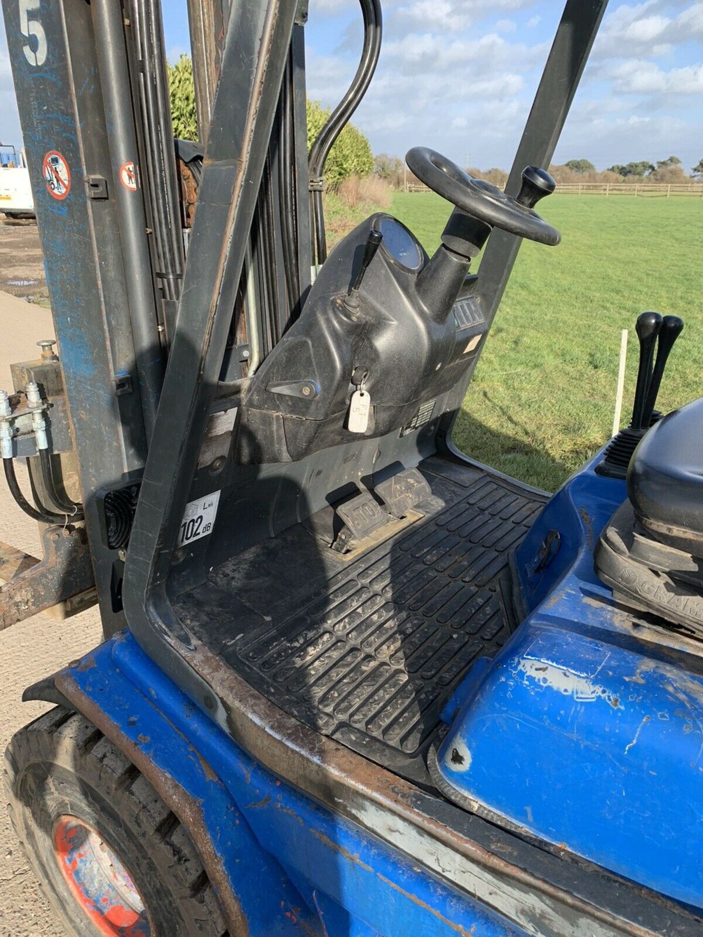 Linde 3 Tonne Diesel Contanier Spec Forklift - Image 5 of 5