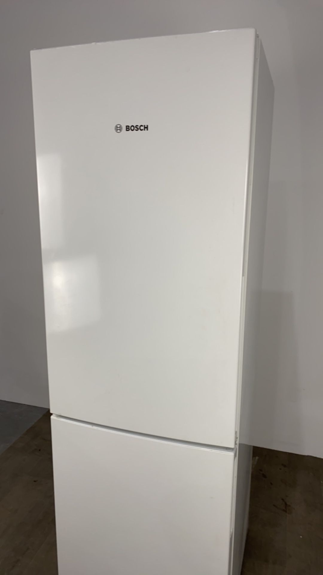 Bosch Fridge Freezer - Image 2 of 5