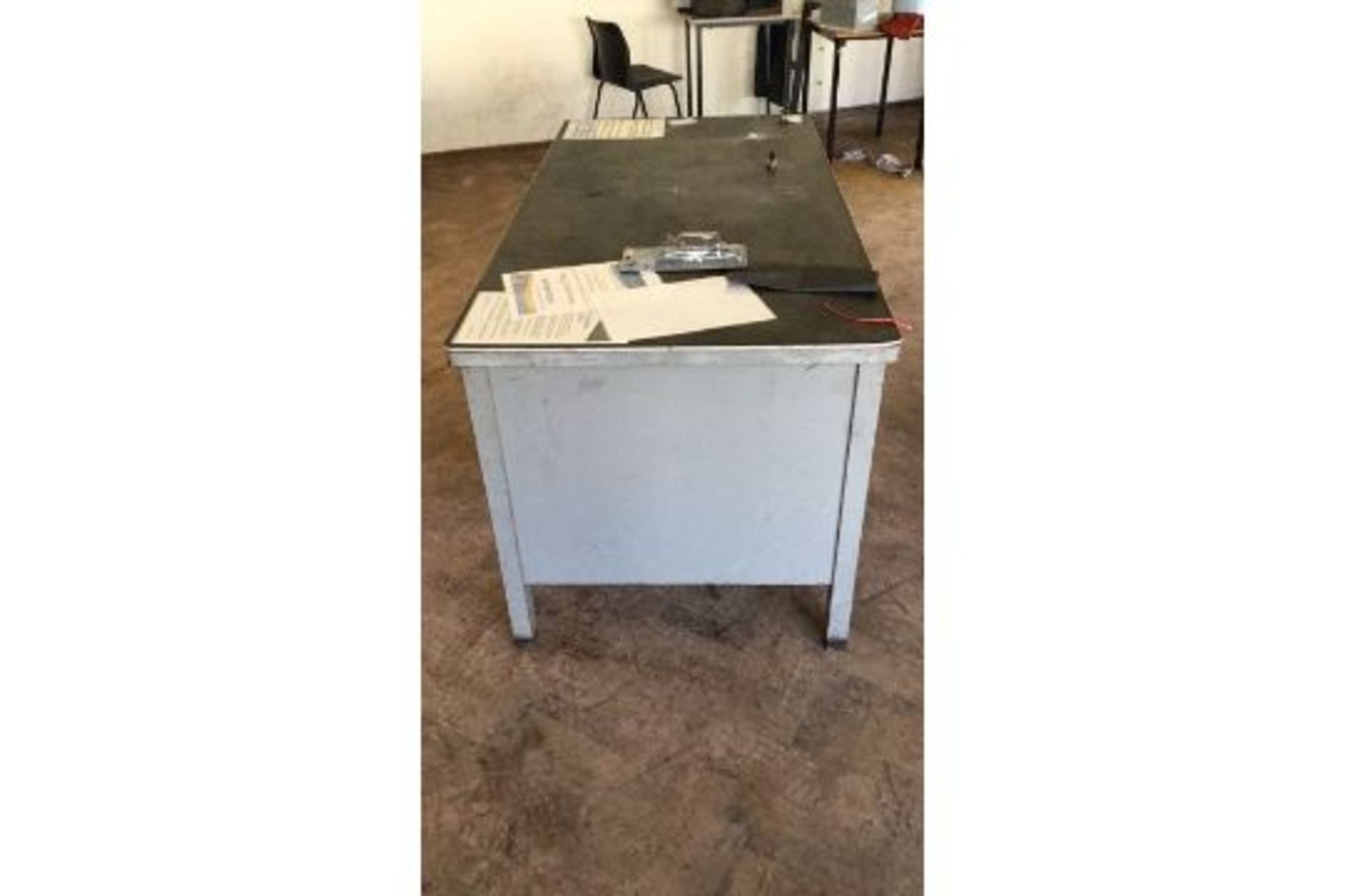 Vintage work table/desk - Image 4 of 4