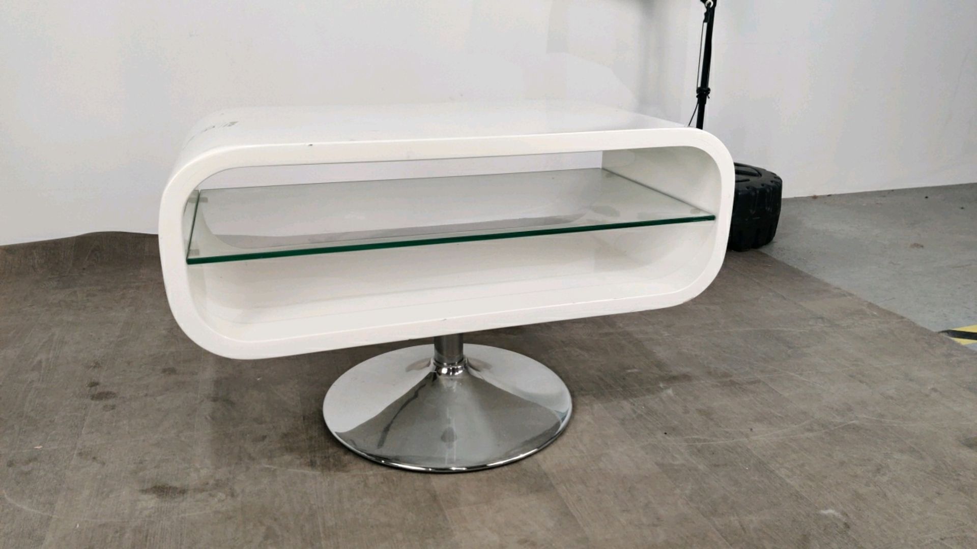 Techlink TV Stand - White Gloss - Image 2 of 5