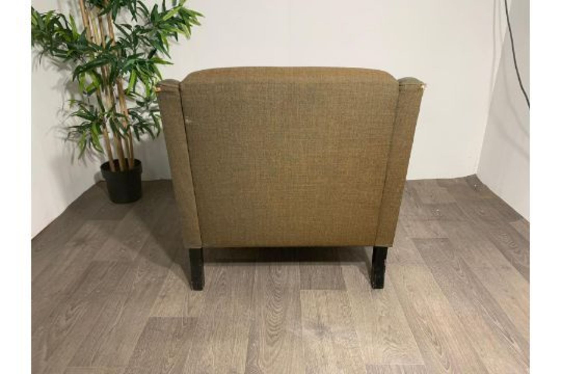 Commercial Grade Brown Armchair - Image 3 of 4