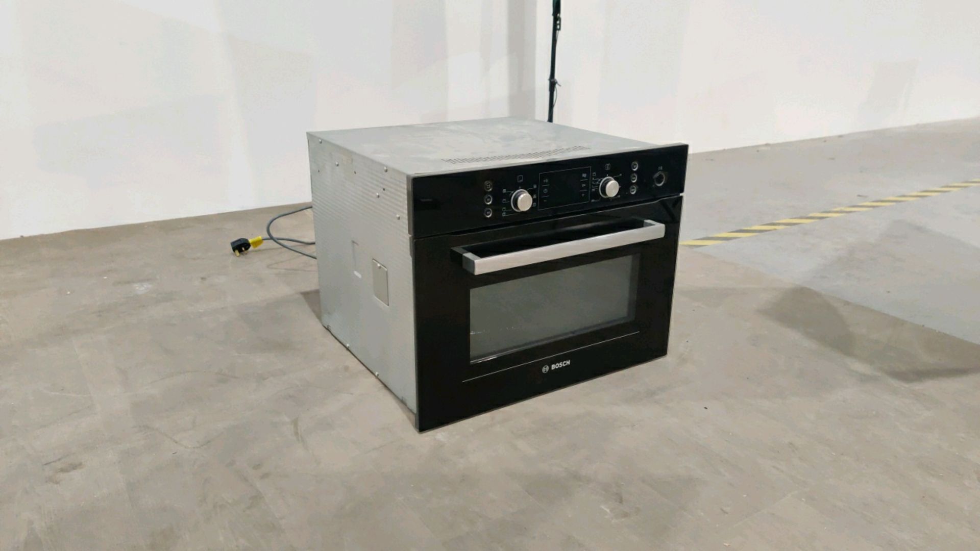 Bosch Built In Combination Microwave - Image 5 of 5