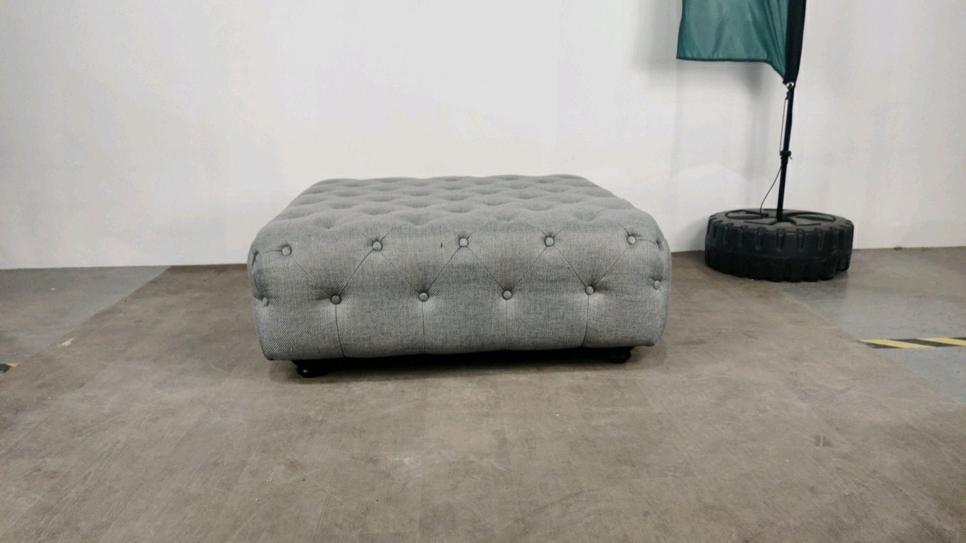 Chesterfield Pouffe