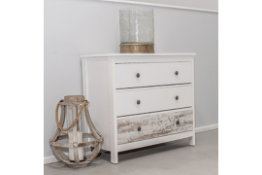 Hampton Chest of 3 Drawers