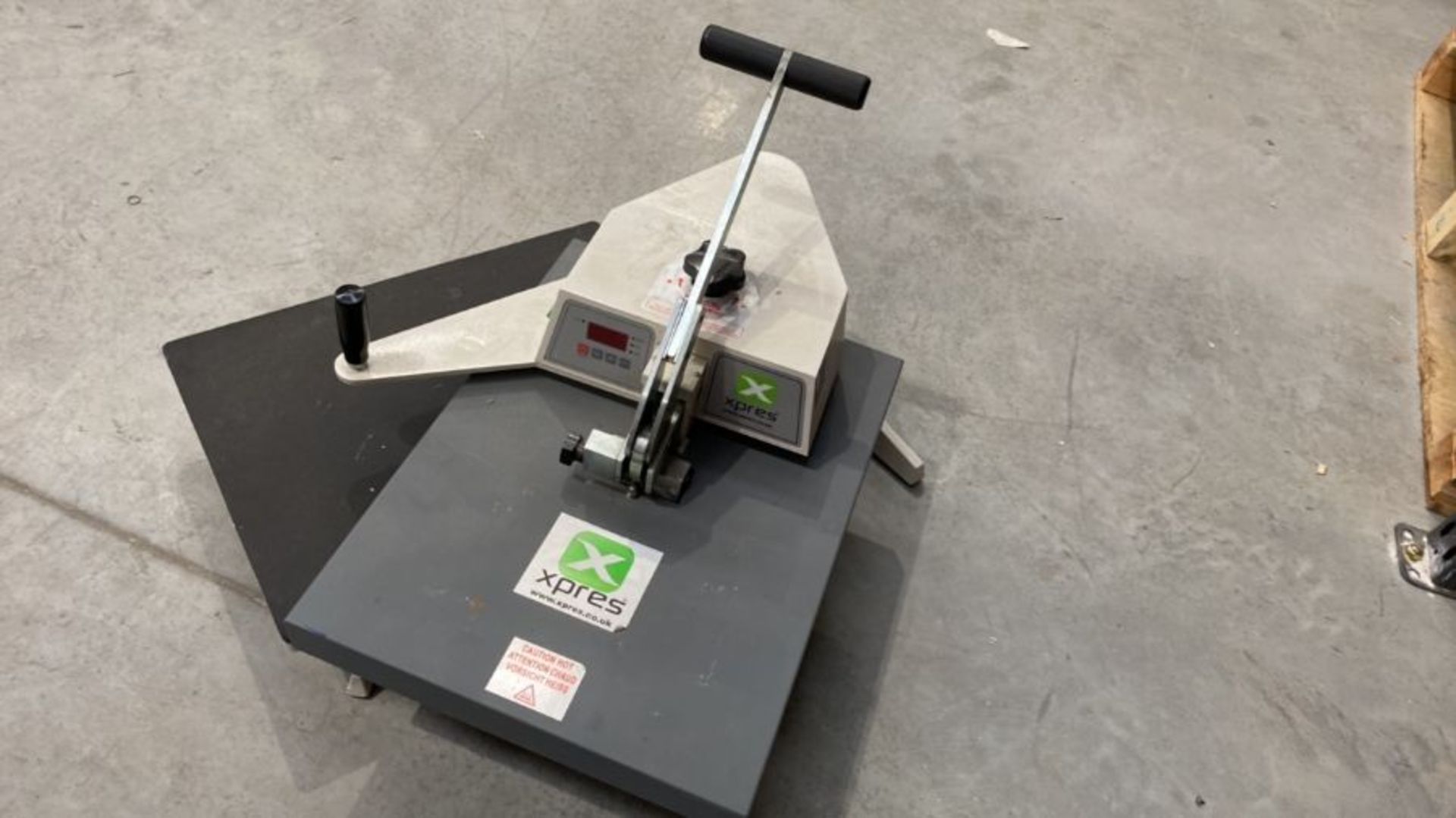 Adkins Xpres Pneumatic Swivel Heat Press