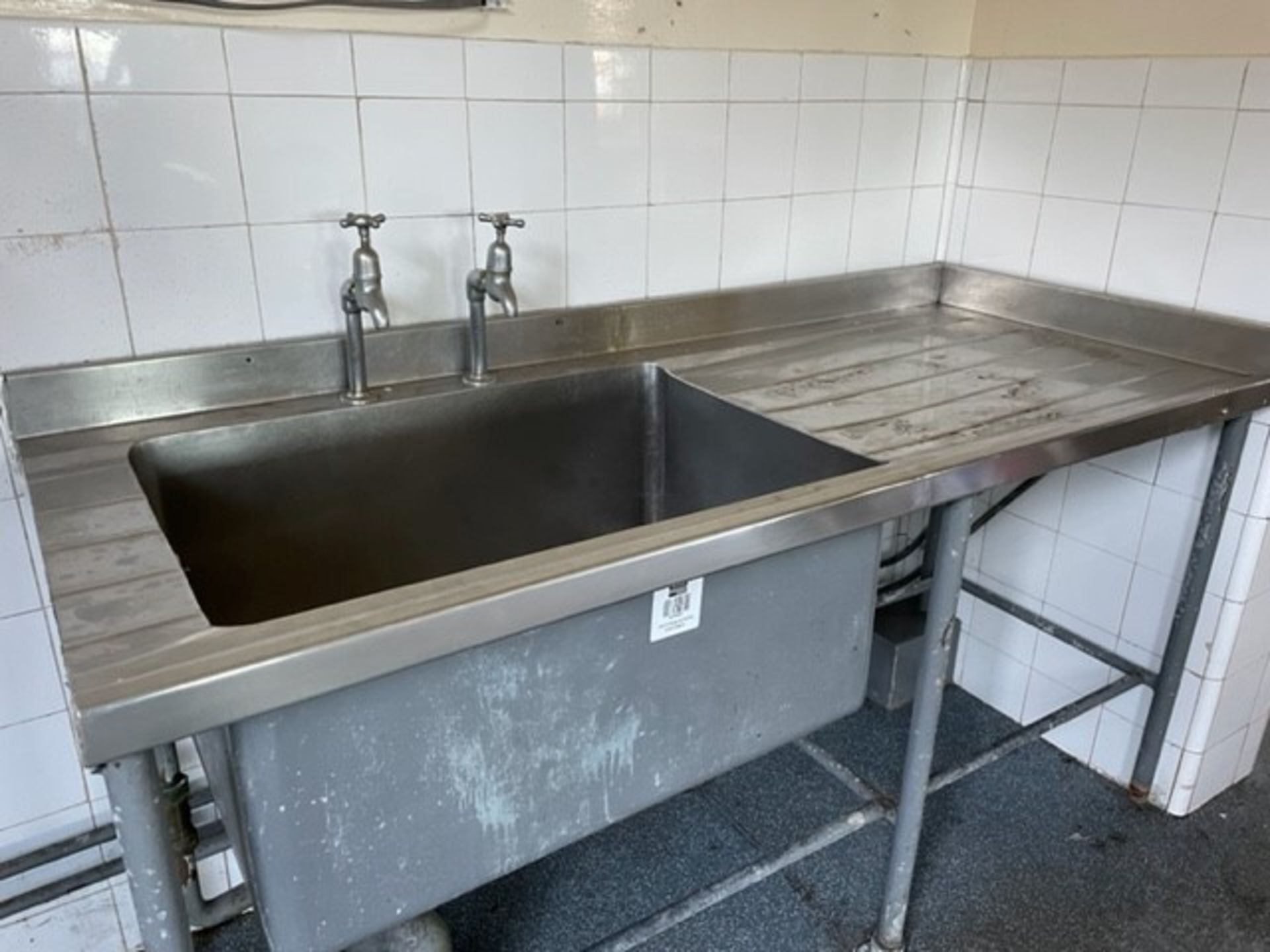 Stainless Steel Single Graham Sink With Drainer - Image 2 of 4