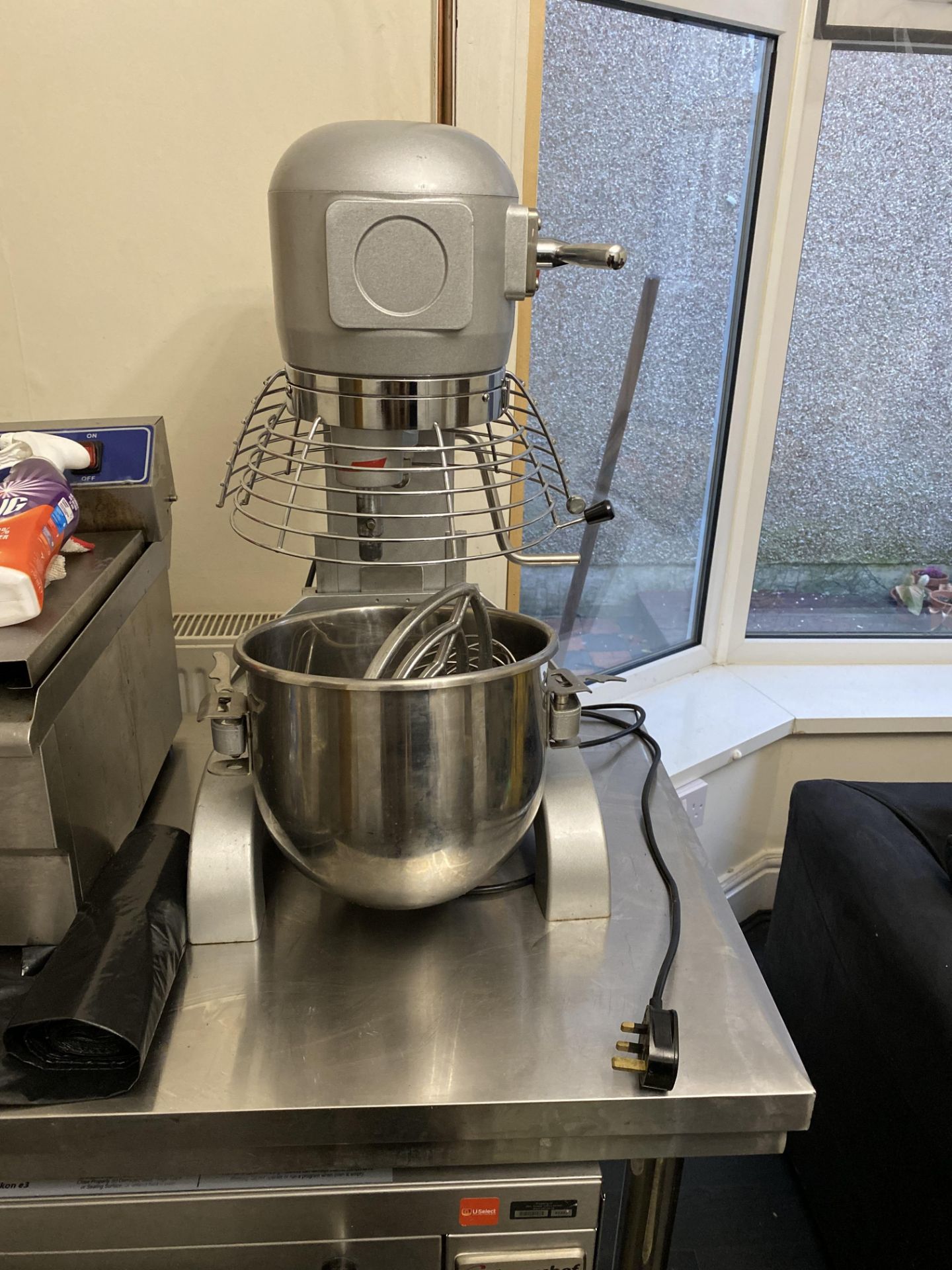 10L Commercial Planetary Mixer - Nearly new