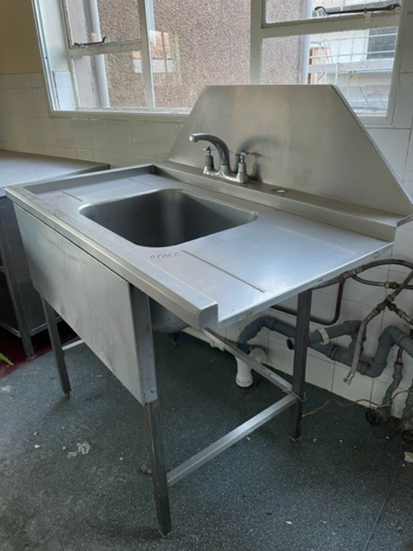 Sink For Dshwasher With Slash Back & Hole For Hose - Bild 2 aus 3