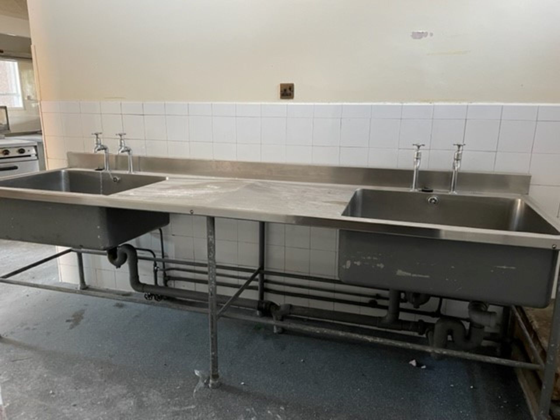 Stainless Steel Double Sink With Drainer