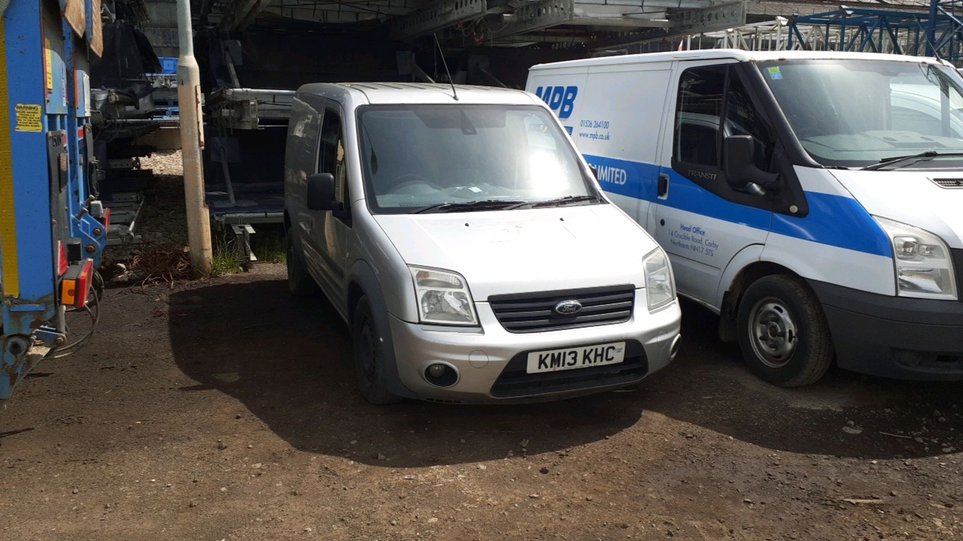 Ford Transit Connect panel van - Image 2 of 15