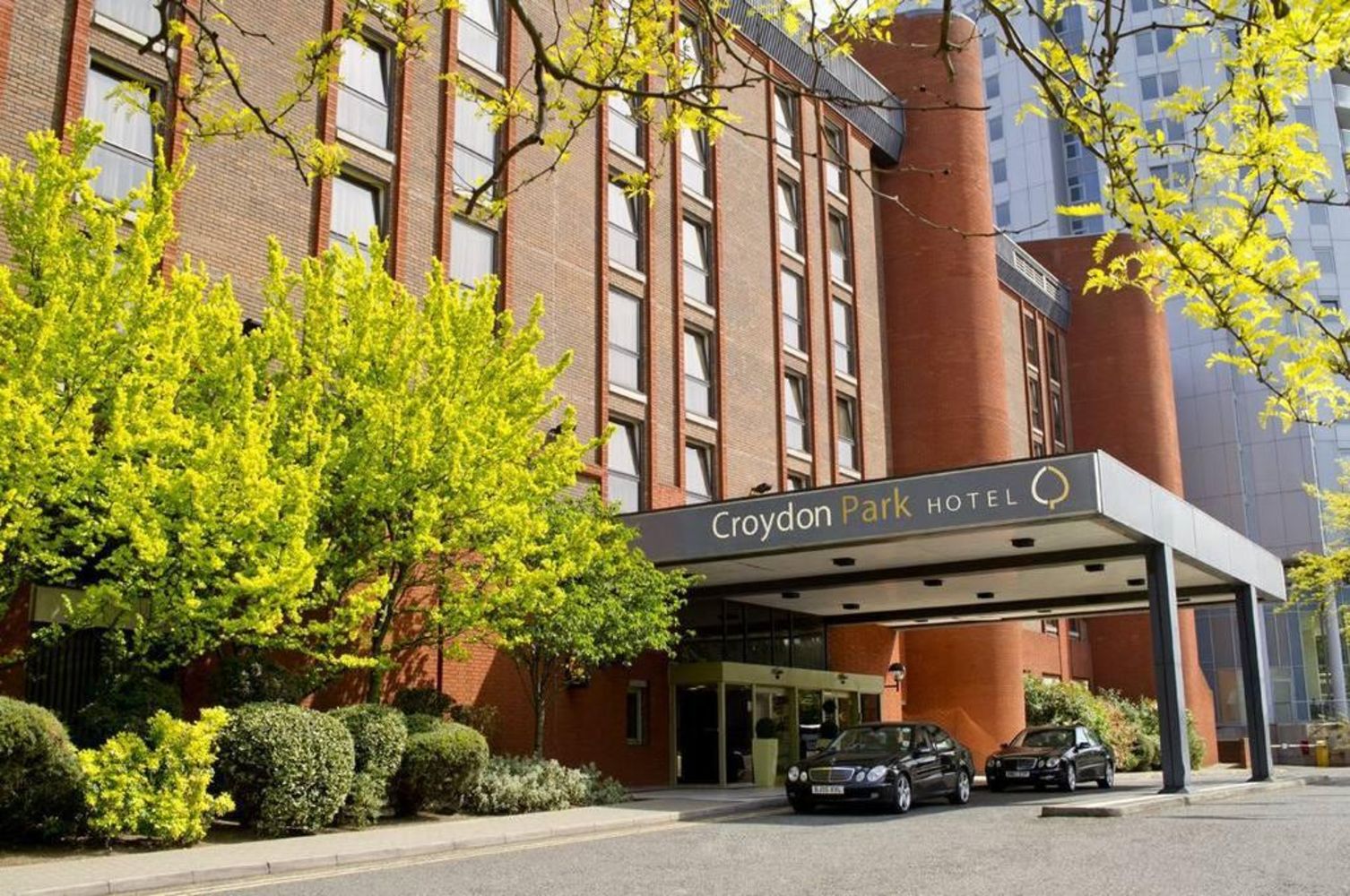 Entire Contents of 4* Croydon Park Hotel - to inc - Catering Equipment, Entire Bedrooms, Sauna, Office Equipment & Much More