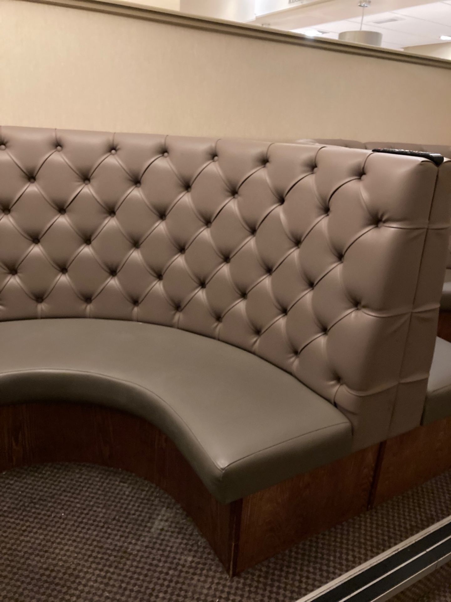 Banquette Seating - Bild 3 aus 4