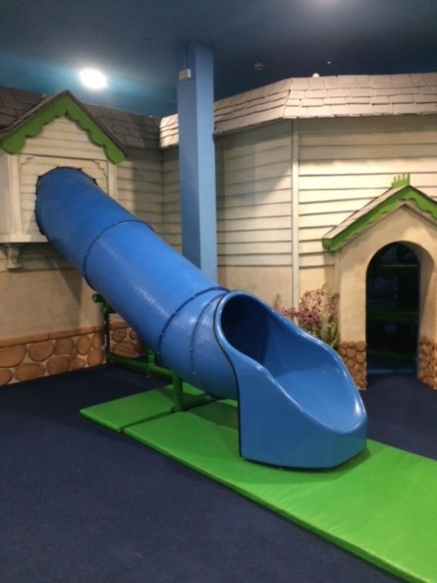 Soft Play Zone - Image 2 of 12