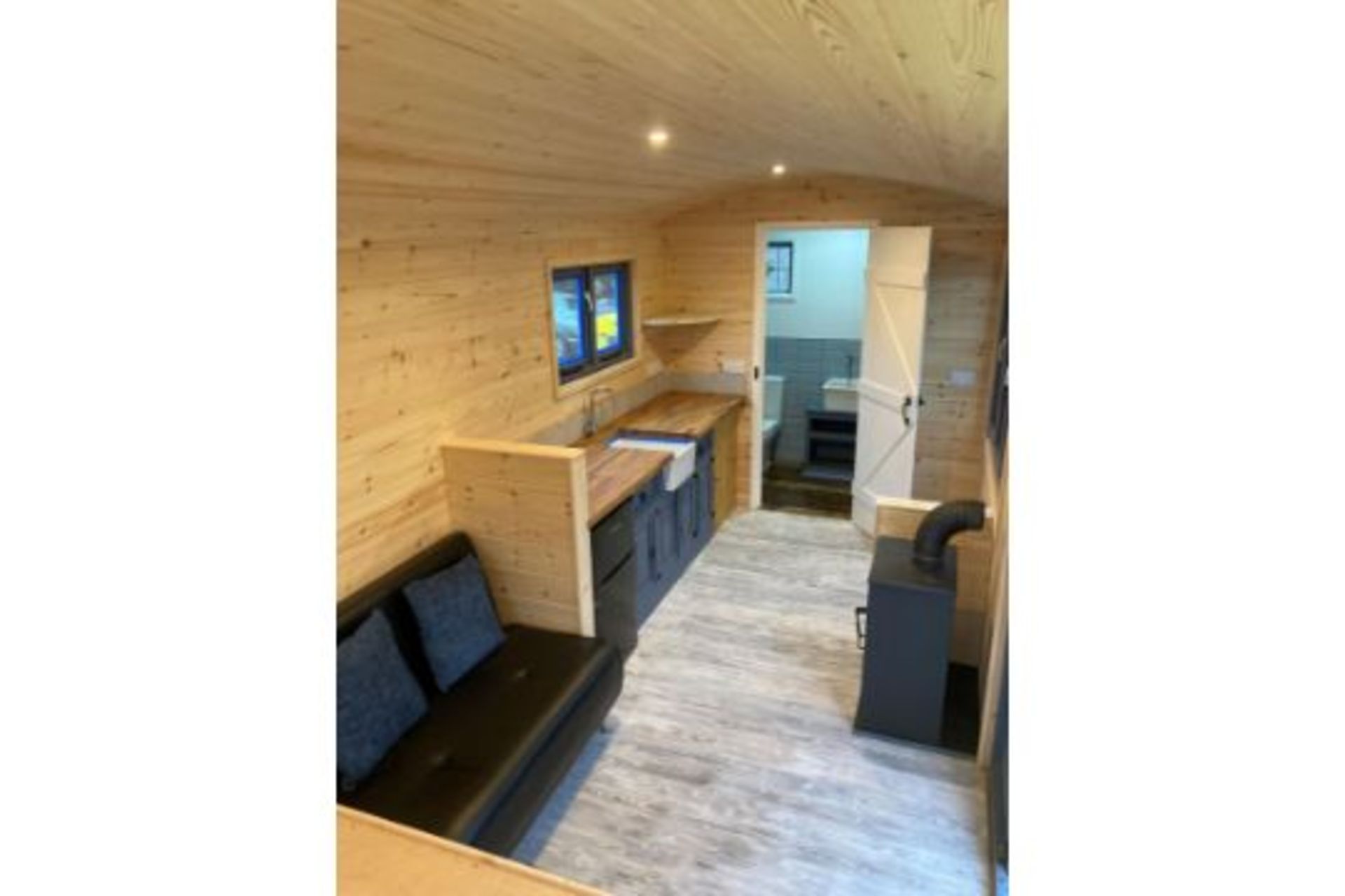 26ft Shepherds Hut - Image 25 of 39