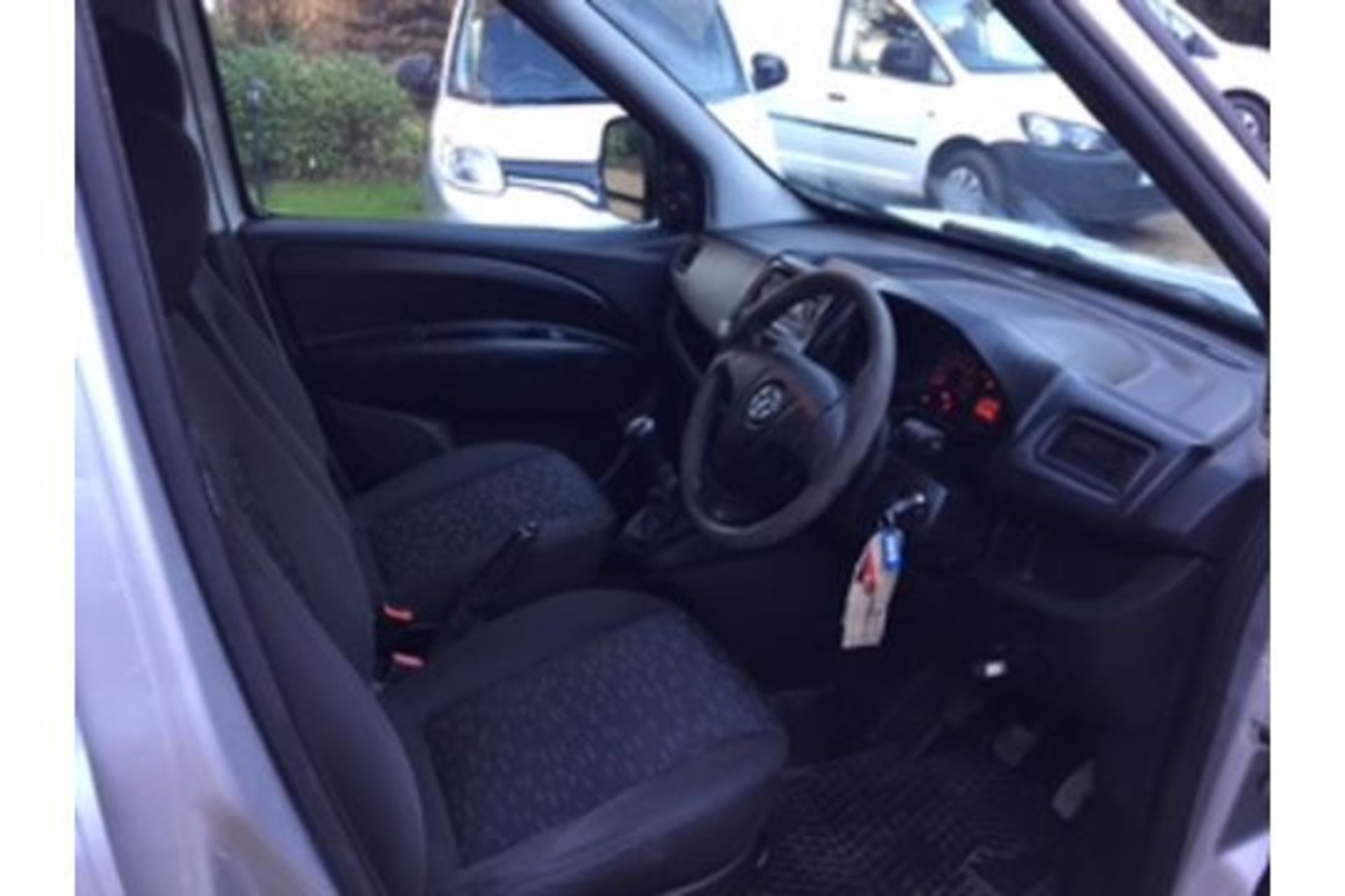 Vauxhall Combo D Van - Image 8 of 8