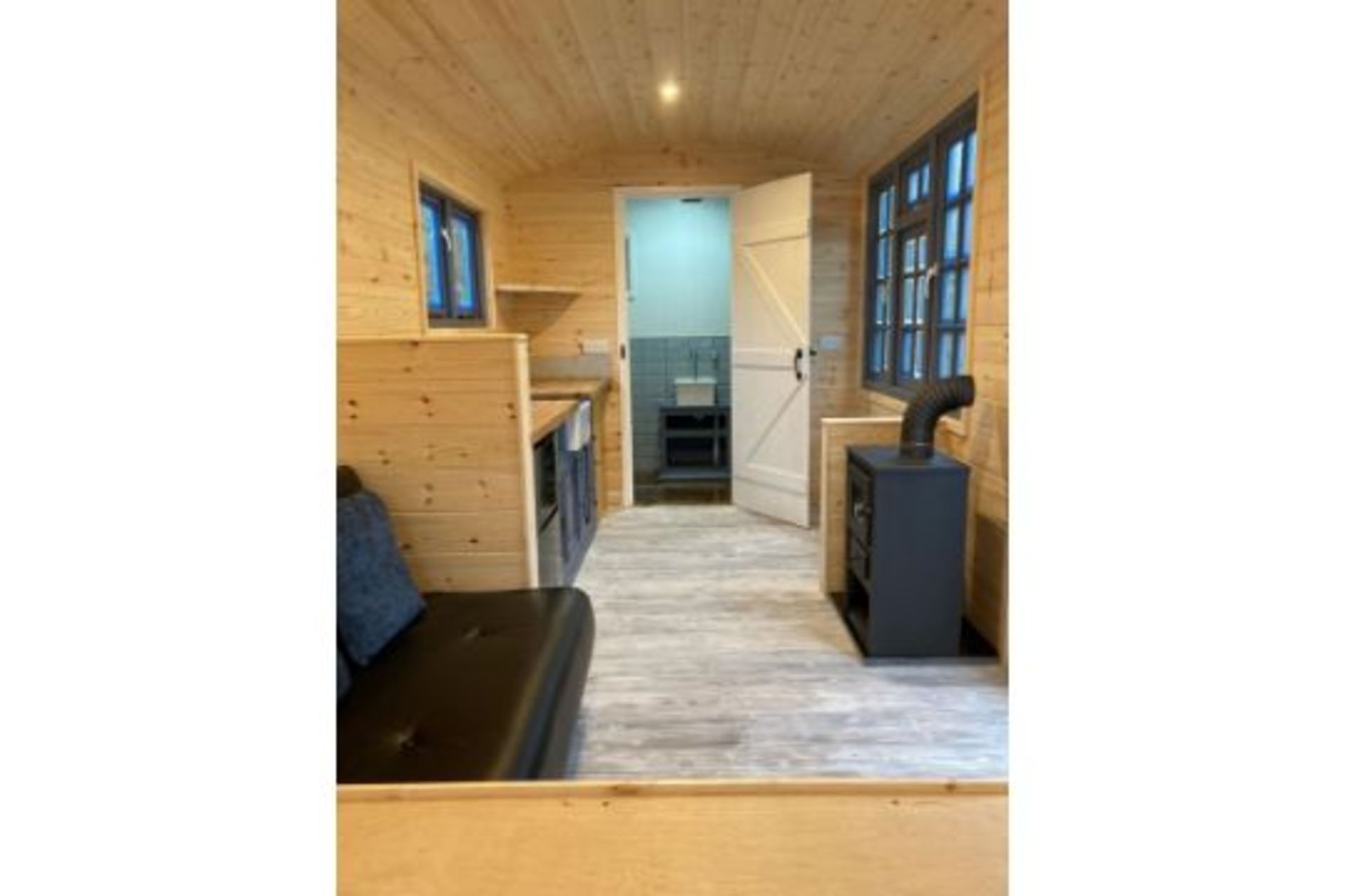 26ft Shepherds Hut - Image 21 of 39