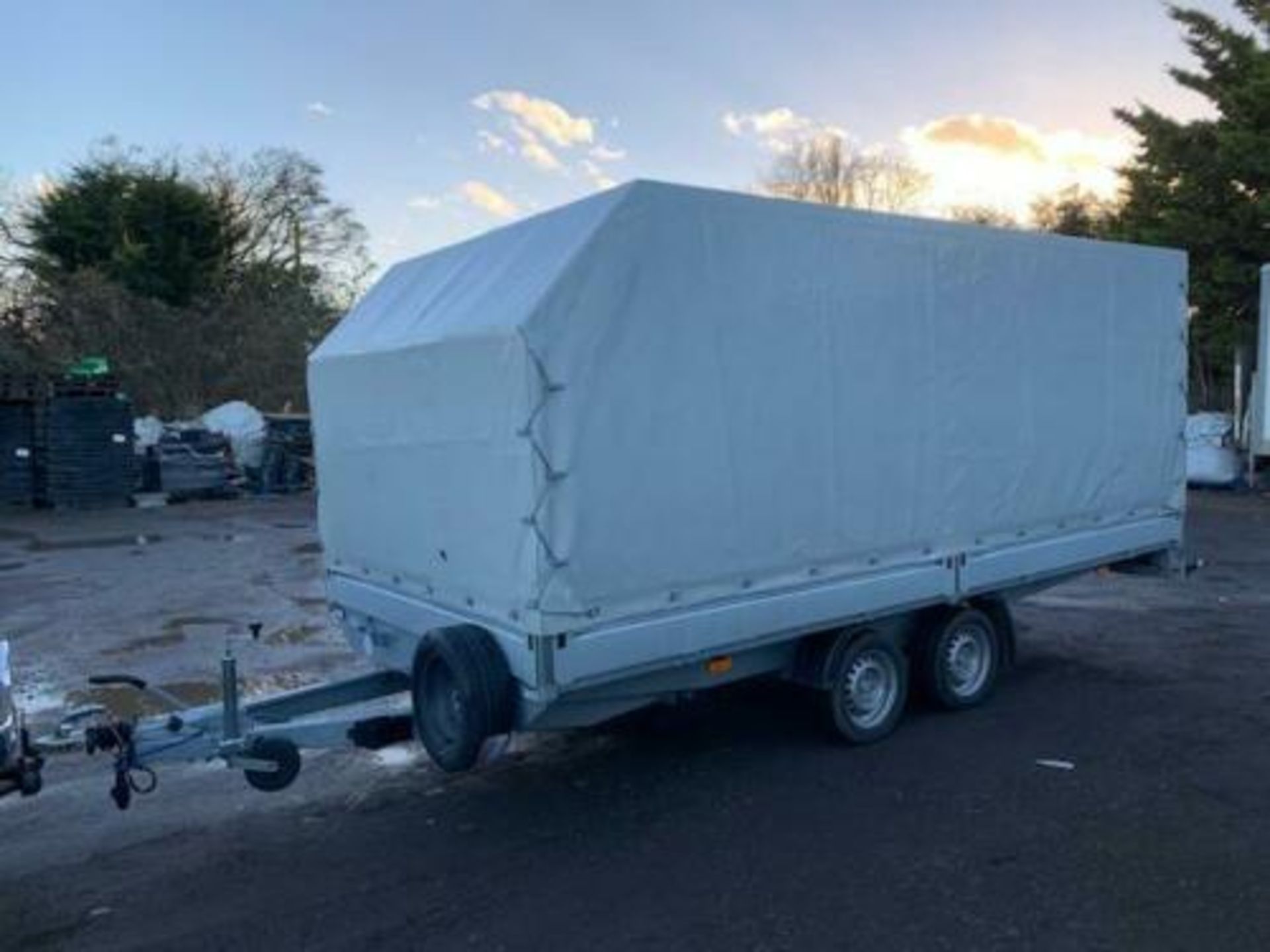 Car Trailer Transporter Enclosed