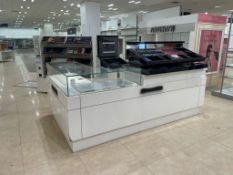 Cosmetic L Shaped Counter