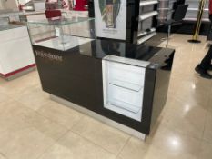 Cosmetic Display Counter