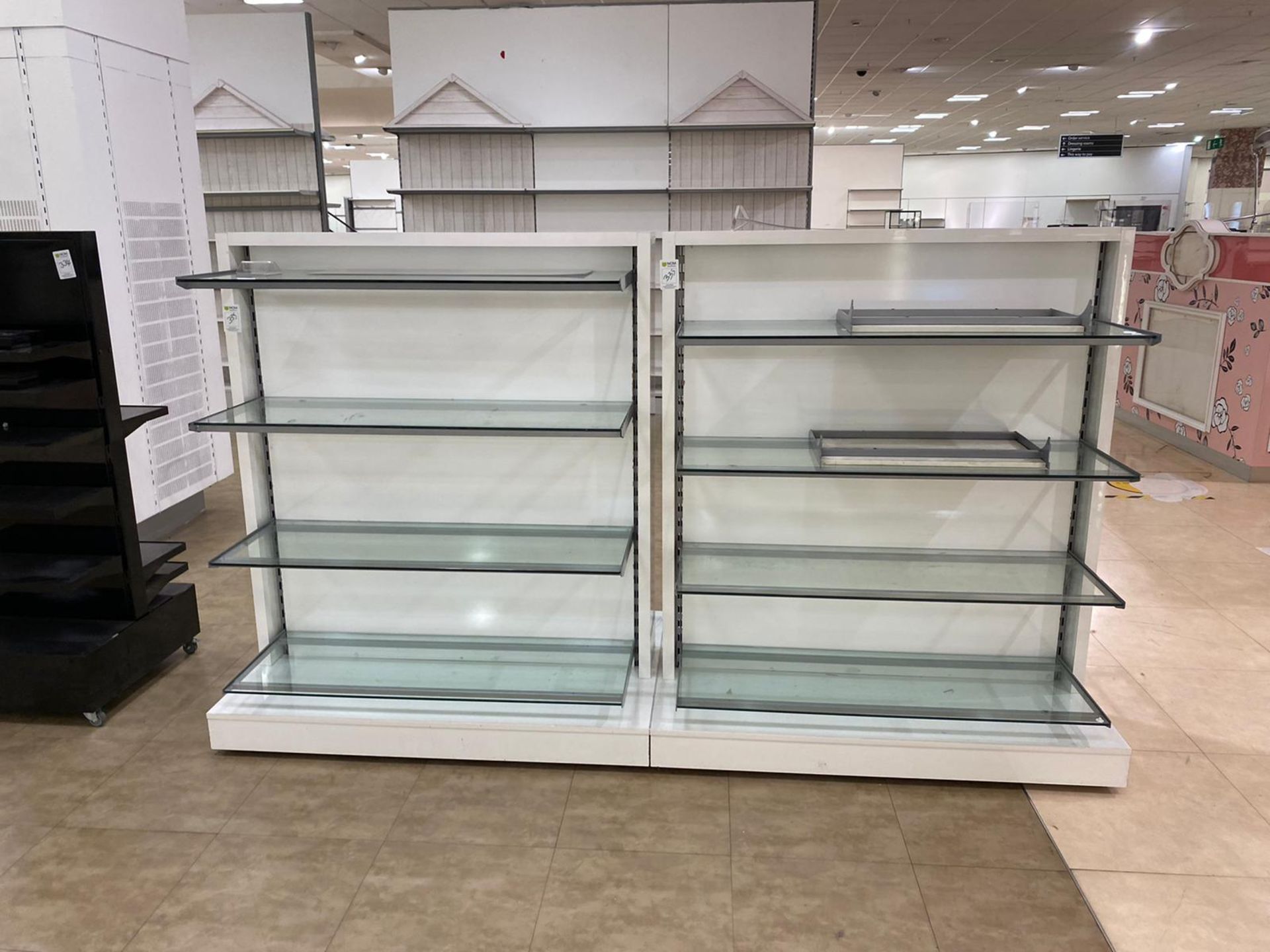 x2 White Cabinet With Glass Shelving - Image 2 of 5