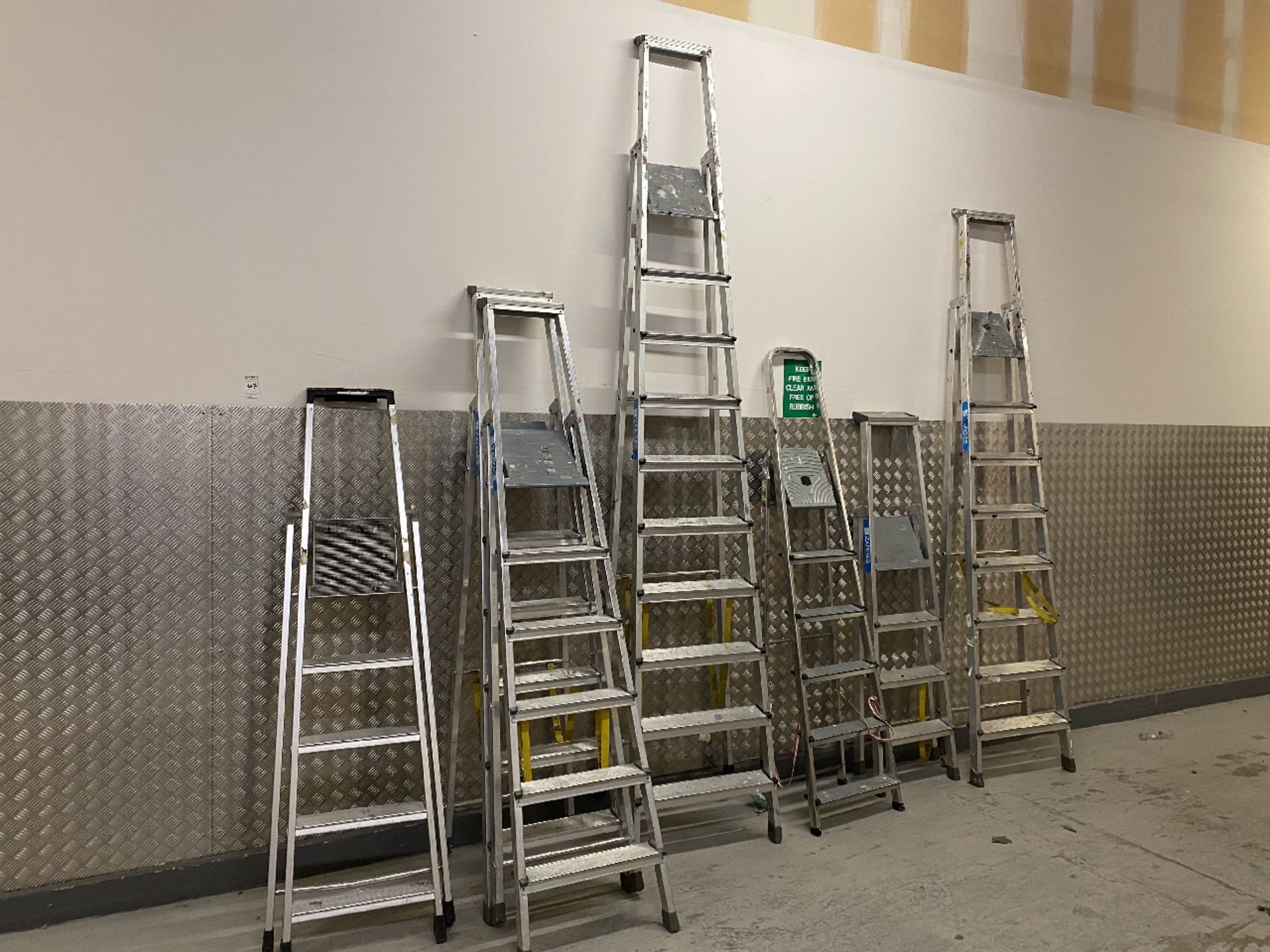 ladders x 7