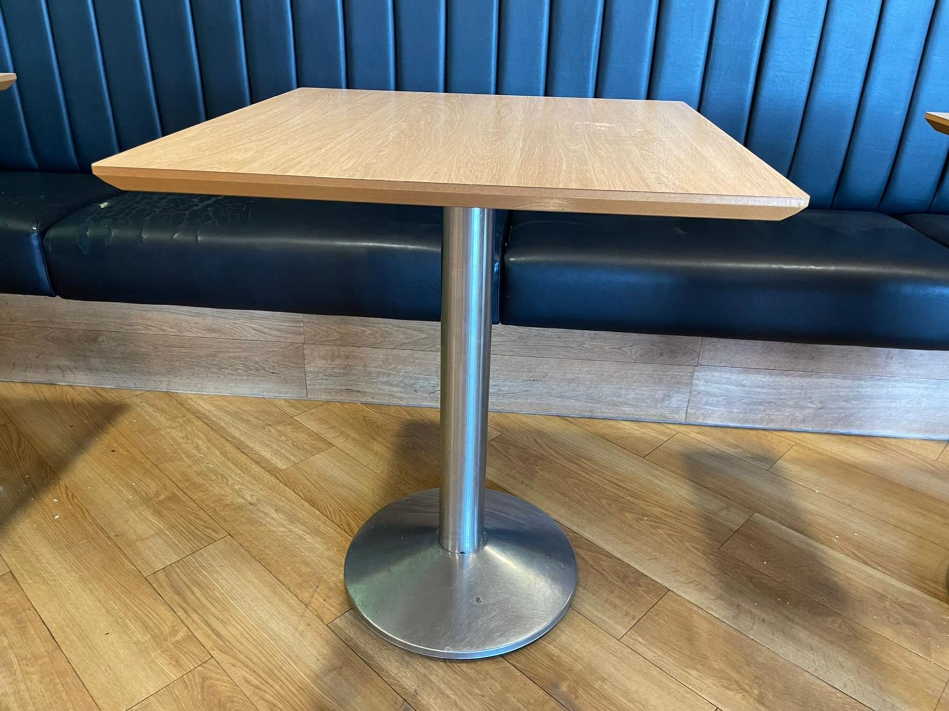 Bench Seating, 6 Tables And 6 Chairs - Image 11 of 11