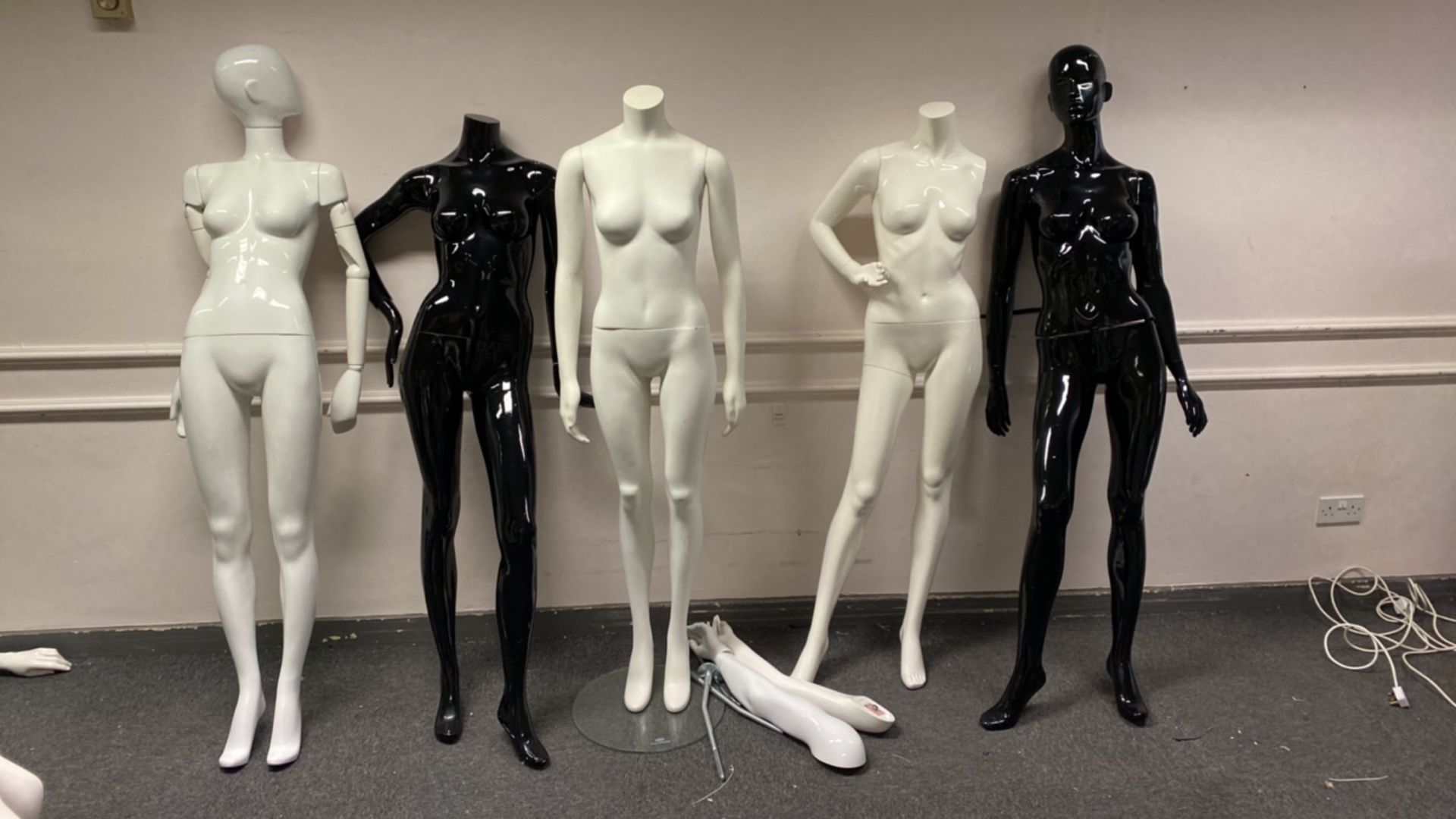 Assortment of Female Mannequins X5