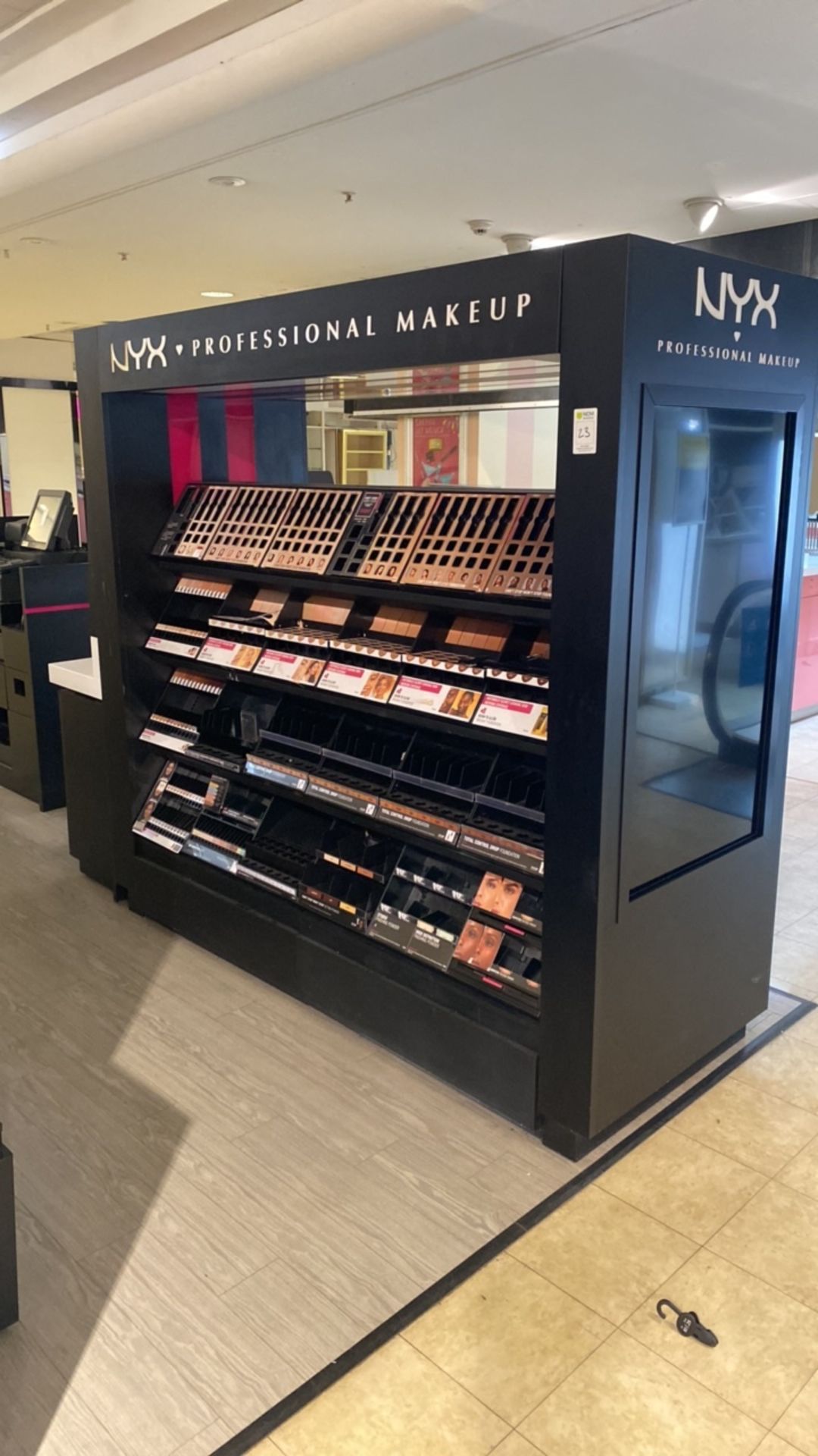 Makeup Display Unit