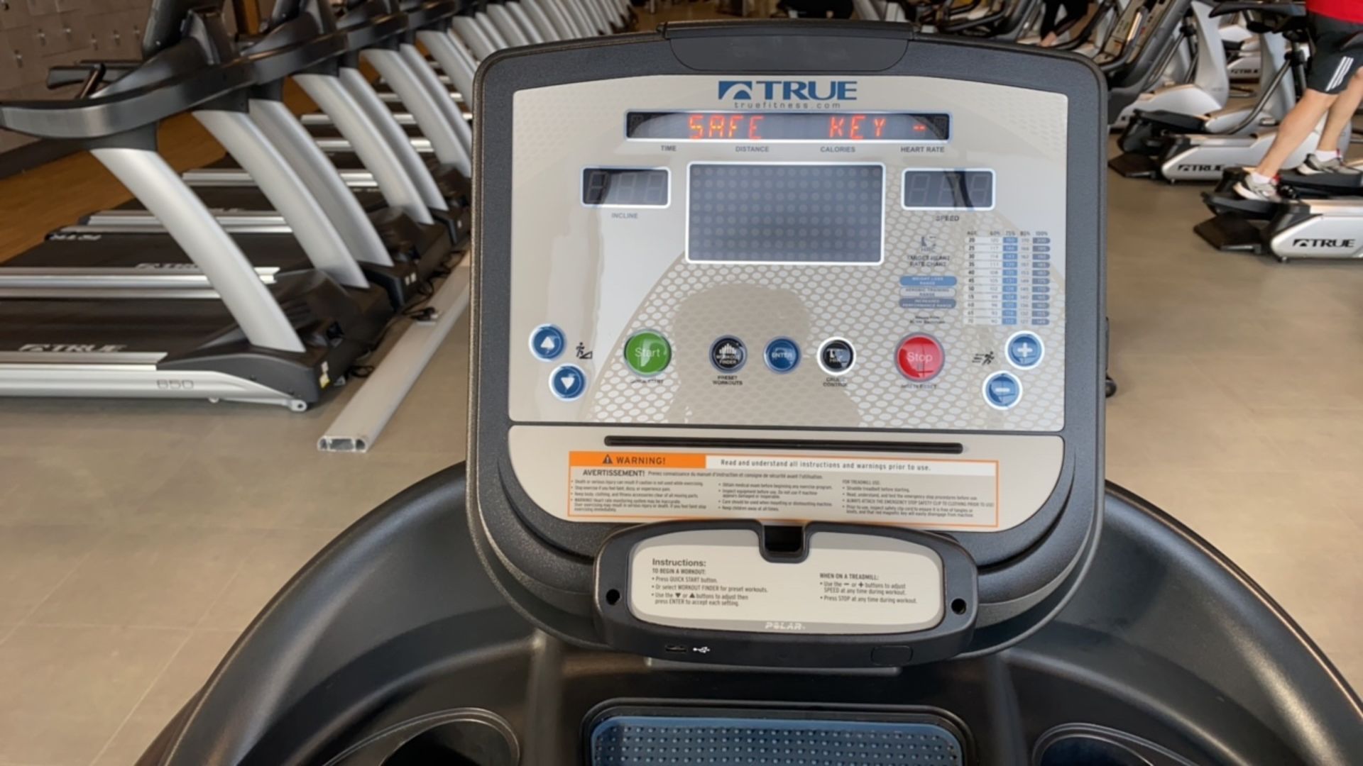 True Fitness Treadmill x1 - Image 3 of 4