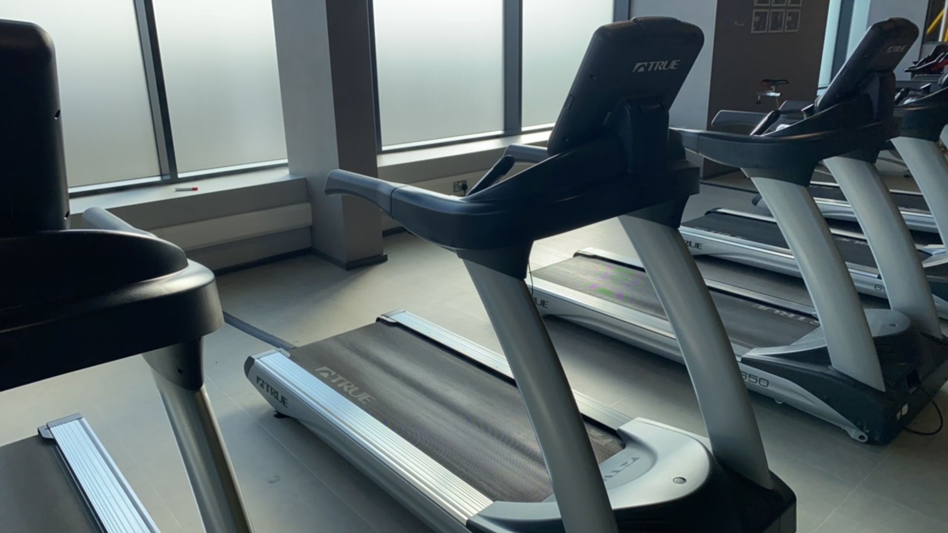 True Fitness Treadmill x1 - Image 3 of 5