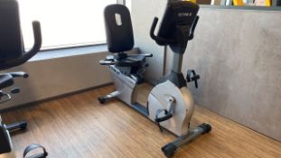 True Fitness CS900 Recumbent Bike