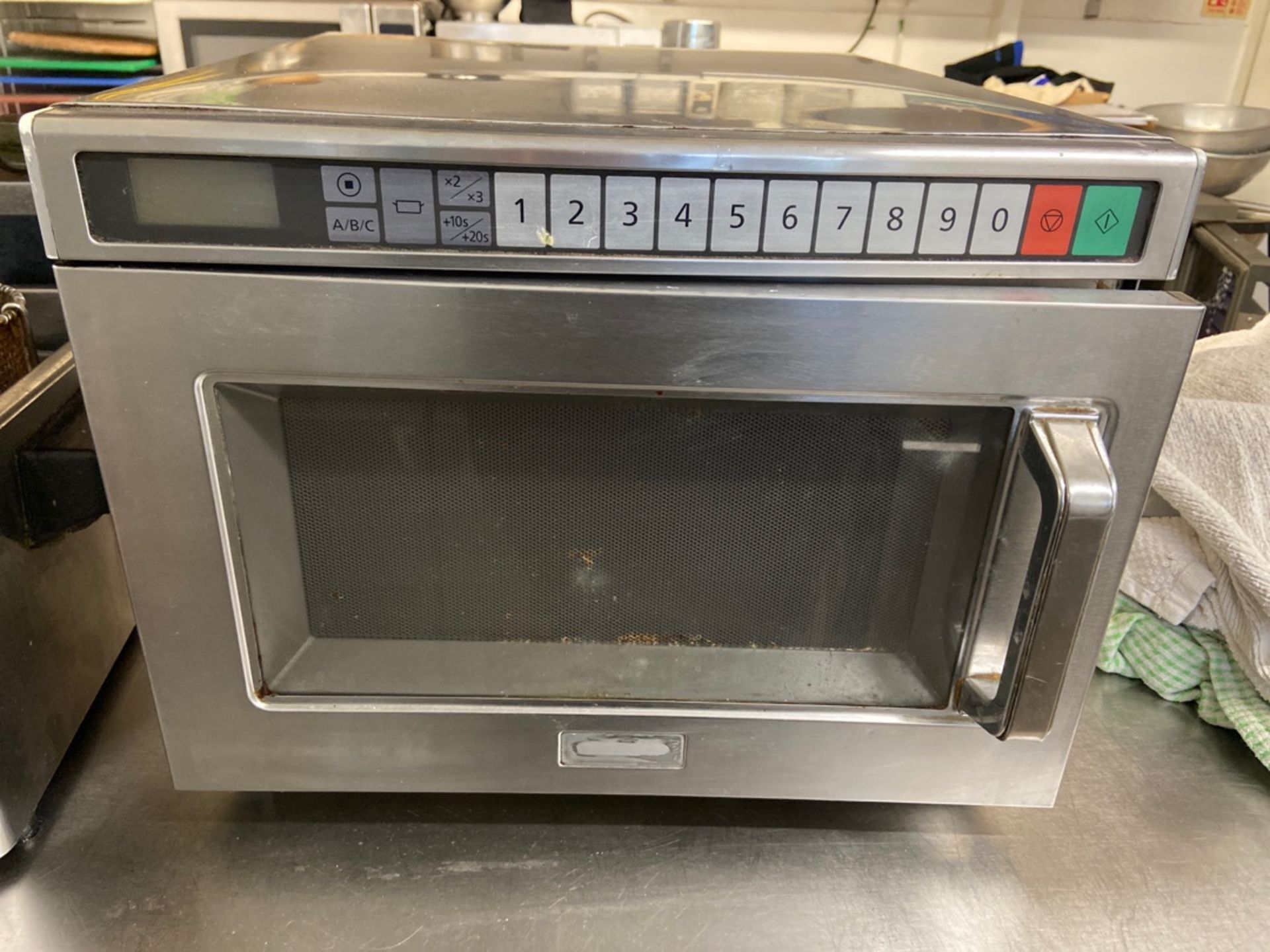 Commercial microwave